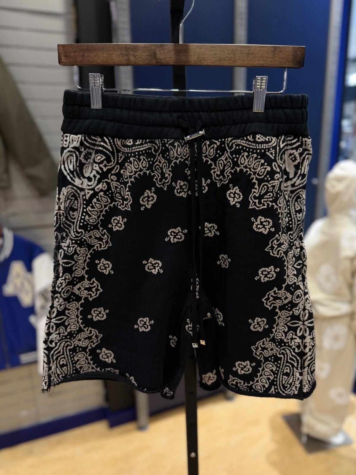 Amiri Amiri Bandana Knitted Shorts Size Small 100% Authentic NEW Size US 30 / EU 46 - 1 Thumbnail