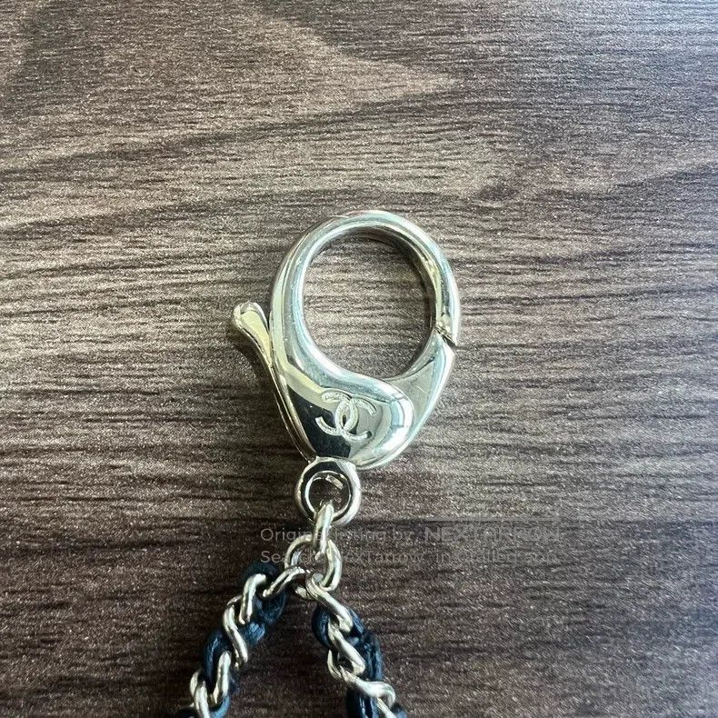 Chanel Chanel Black diamond checkered CF bag keychain Size ONE SIZE - 4 Thumbnail