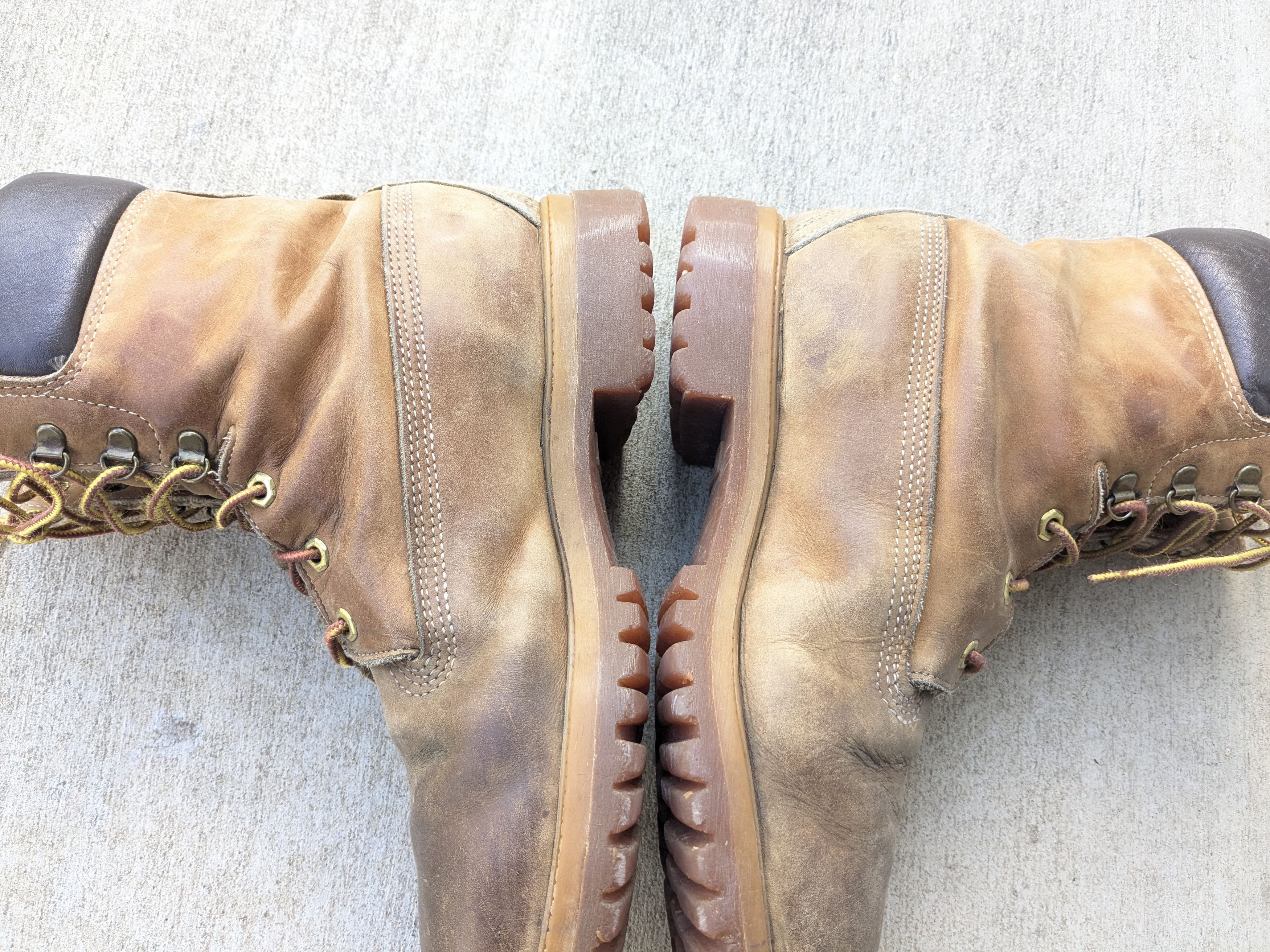 Timberland Timberland Boots 10 Wide Brown Tan Wheat Suede Nubuck Size US 10 / EU 43 - 7 Thumbnail