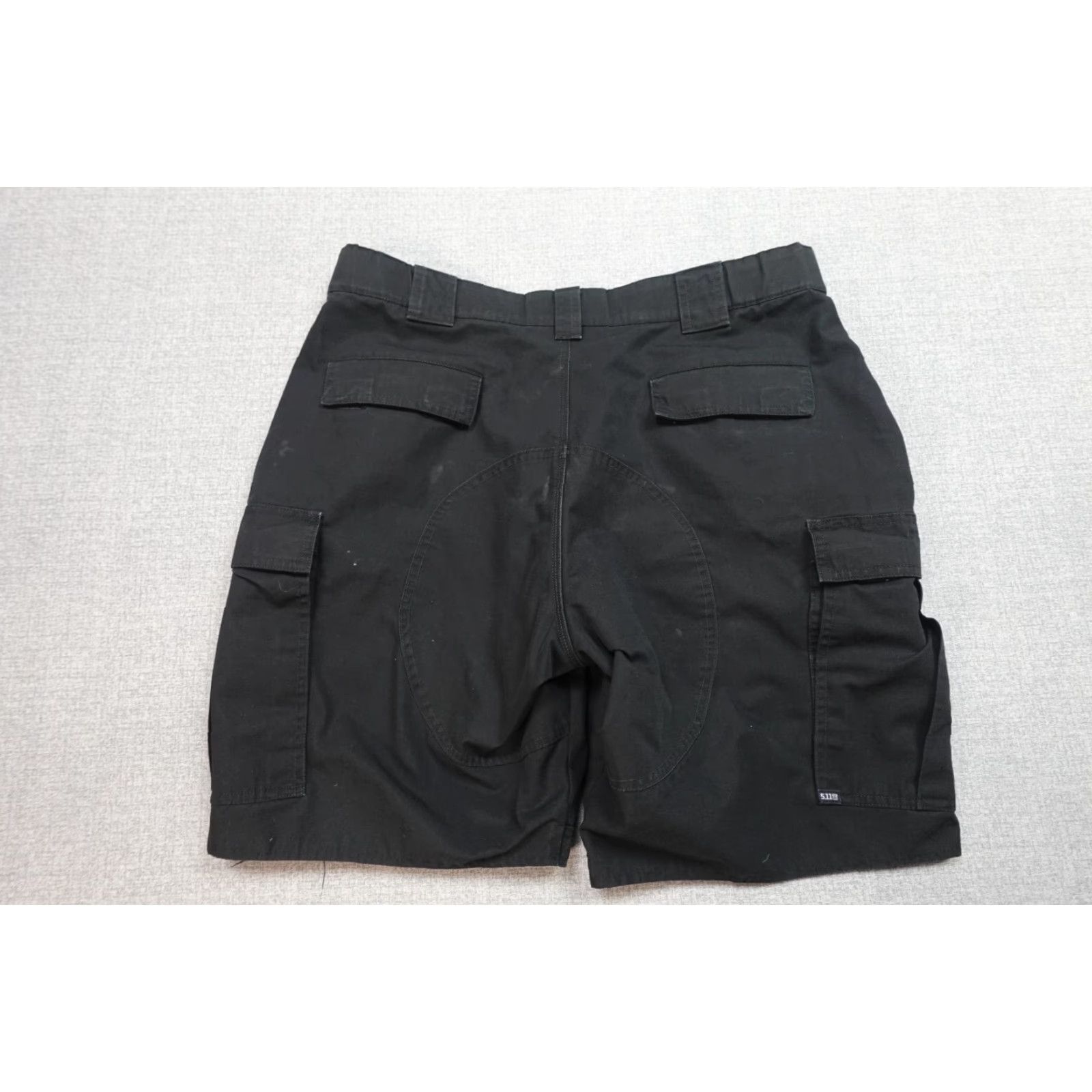 Vintage 5.11 Tactical Cargo Short Mens XL Black Ripstop Cargo Hip Belt Loops 5-Pocket Design Outdoor Outdoor Mens XL Black Size US 36 / EU 52 - 6 Thumbnail