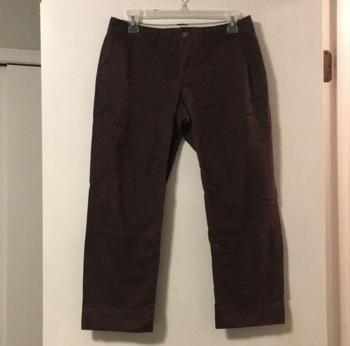 Old Navy Old Navy Brown Khakis Size 27" / US 4 / IT 40 - 1 Thumbnail