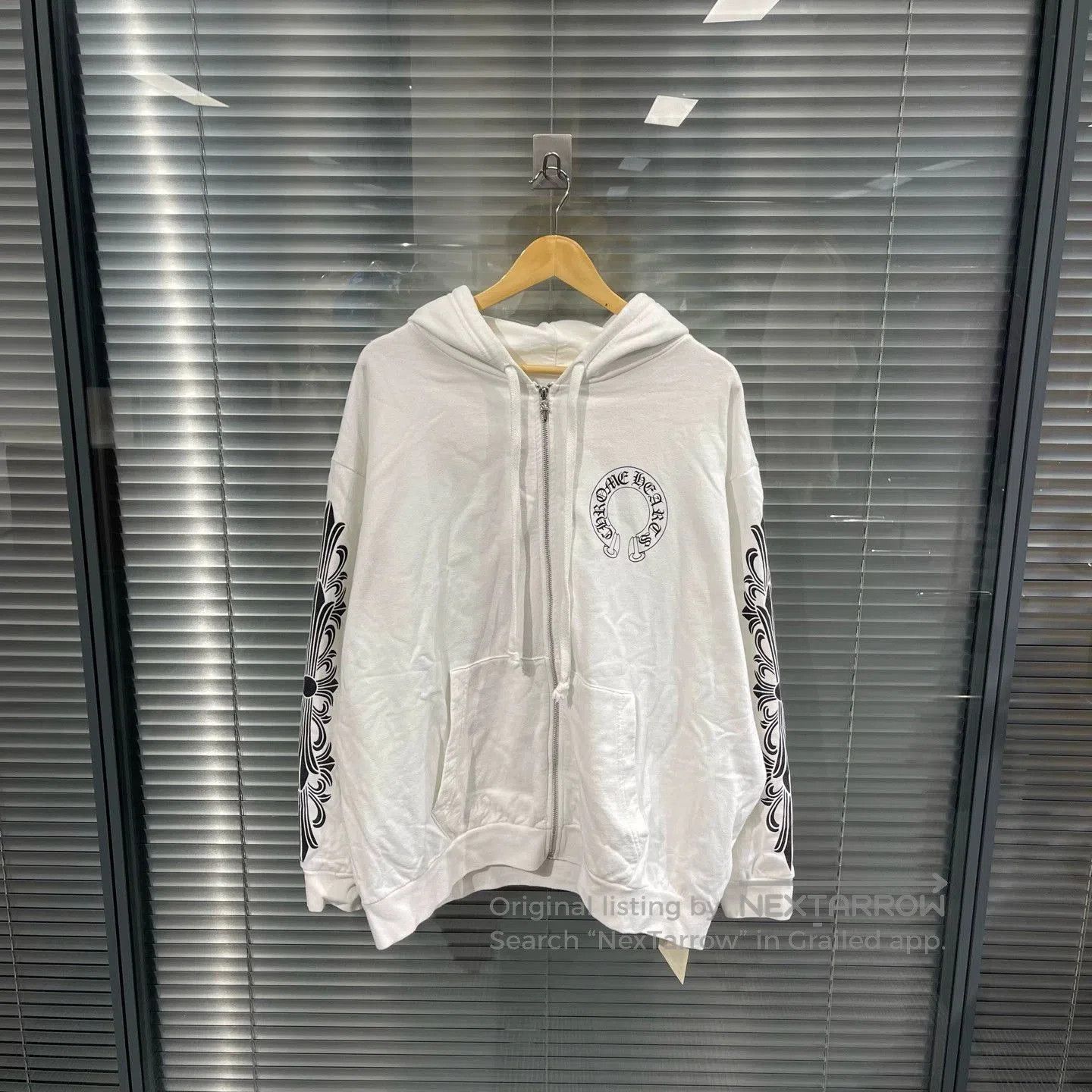 Chrome Hearts White Zip. Size US XL / EU 56 / 4 - 1 Thumbnail