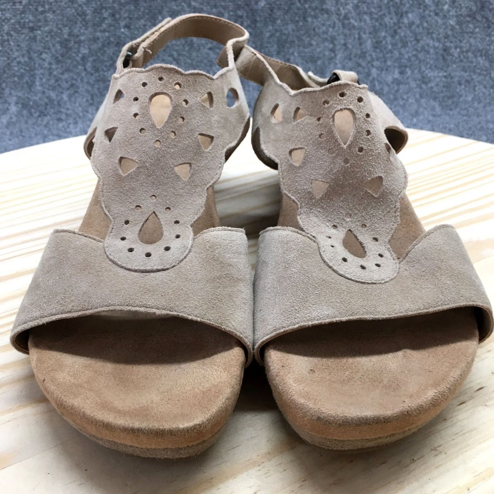 Vintage Bjorndal Sandals Womens 11 Susie Slingback Wedge Heels Comfort Brown Suede Sandals Womens 11 Brown Slingback Wedge Heel Suede Comfort Size US 11 / IT 41 - 5 Thumbnail