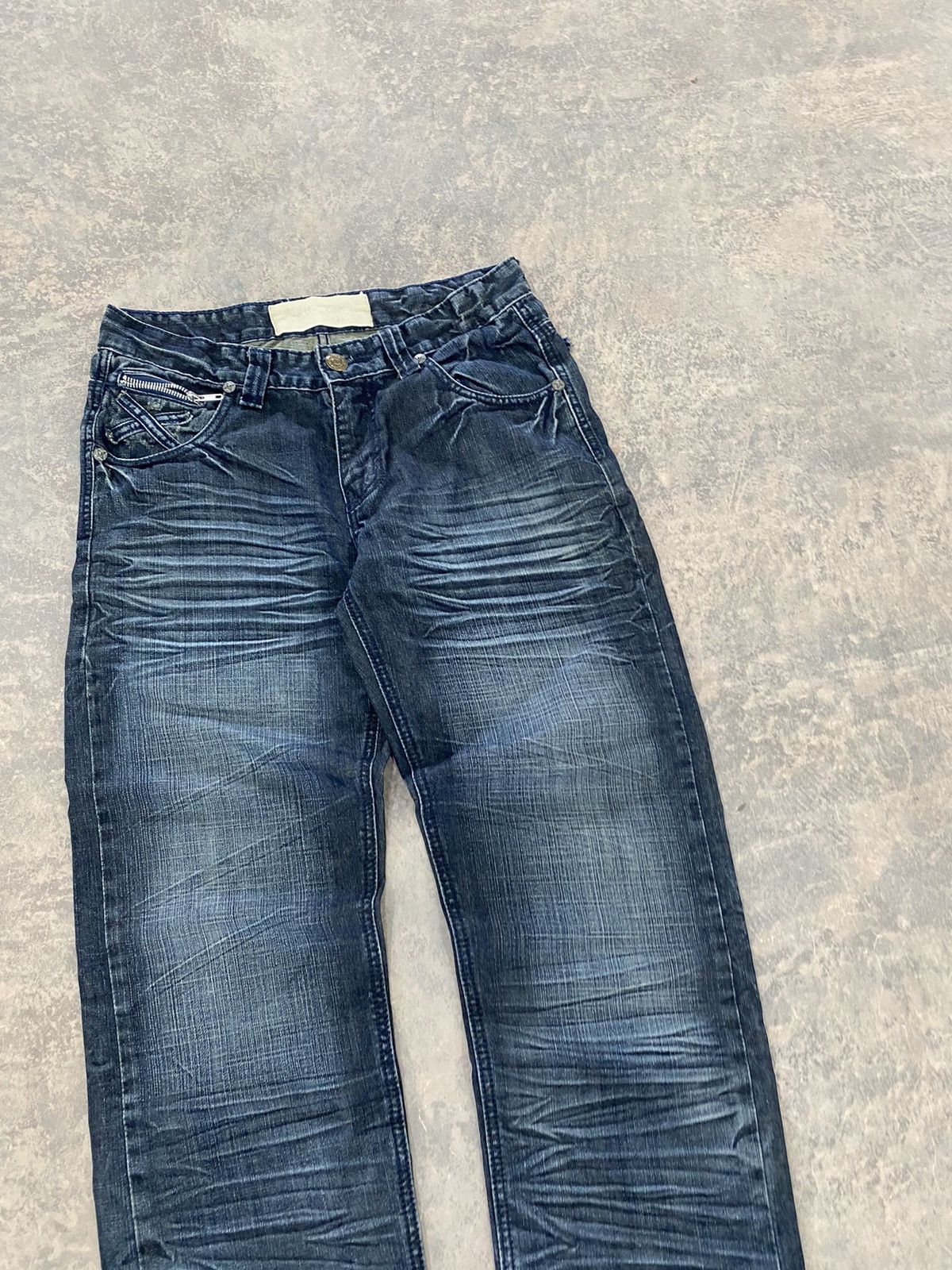 Le Grande Bleu (L.G.B.) VINTAGE OELYNO ITALY JEANS STONE WASHED LGB PUNK Size US 31 - 4 Thumbnail