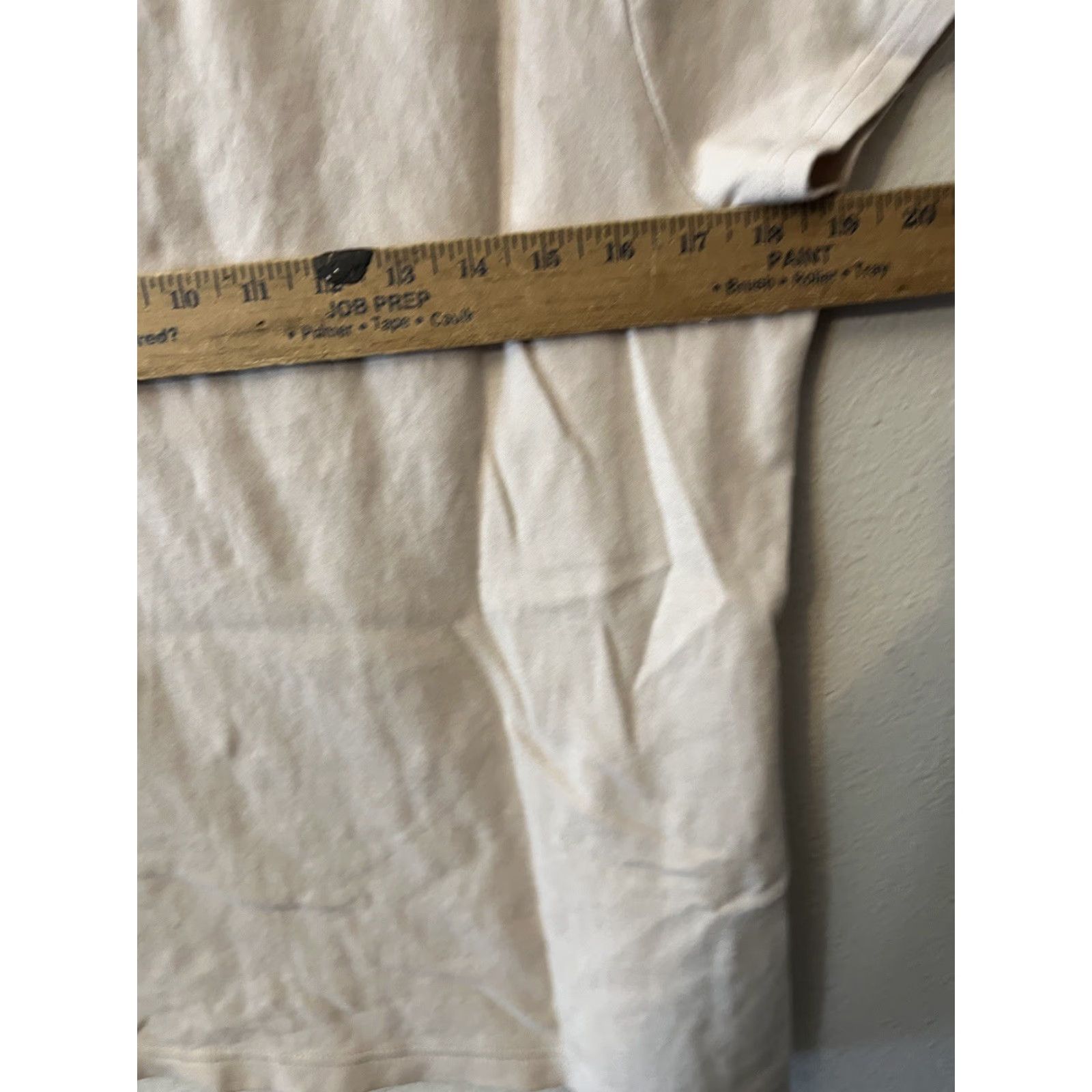 Croft & Barrow Croft & Barrow T-Shirt Beige Knit 100% Cotton Classic Petite Women's Size PL Round Neck Short Sleeve - Vintage? No - Casual Everyday Wear Size L / US 10 / IT 46 - 6 Thumbnail