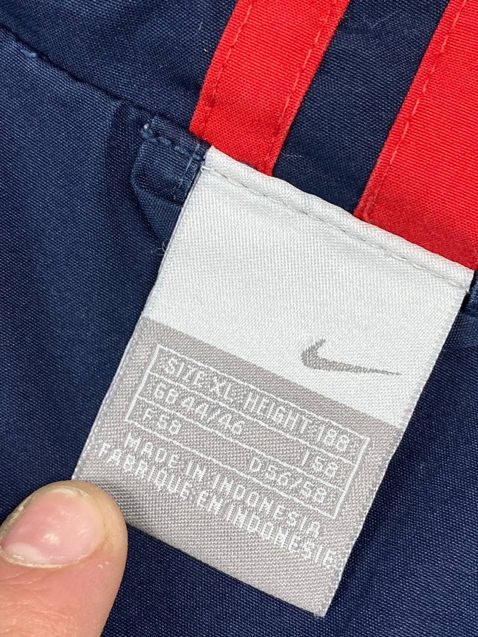 Nike Nike Tracksuit Jacket And Pants Striped Swoosh Size US XL / EU 56 / 4 - 5 Thumbnail