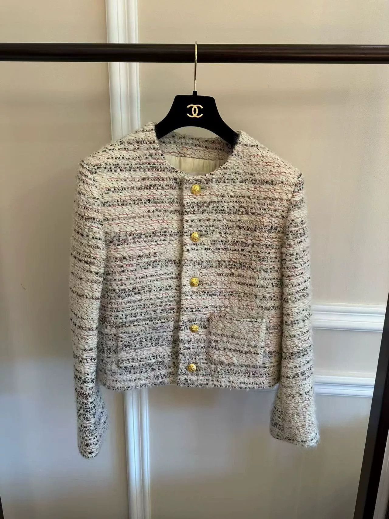 Celine Celine 2023 Cropped Tweed Coat Size M / US 6-8 / IT 42-44 - 1 Thumbnail