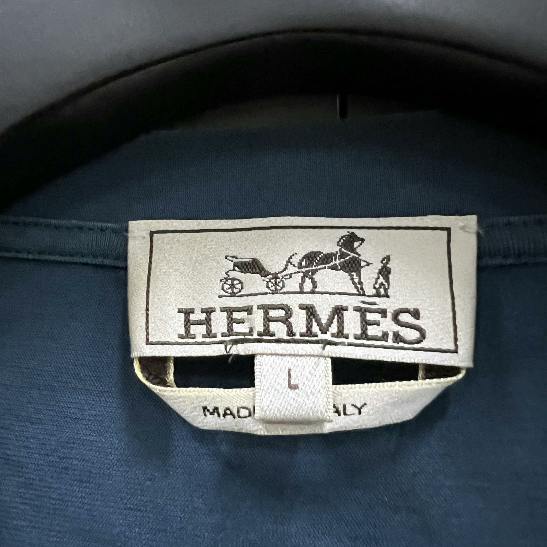 Hermes Hermes Solid Crew Neck Pocket Short Sleeve Size US L / EU 52-54 / 3 - 3 Thumbnail