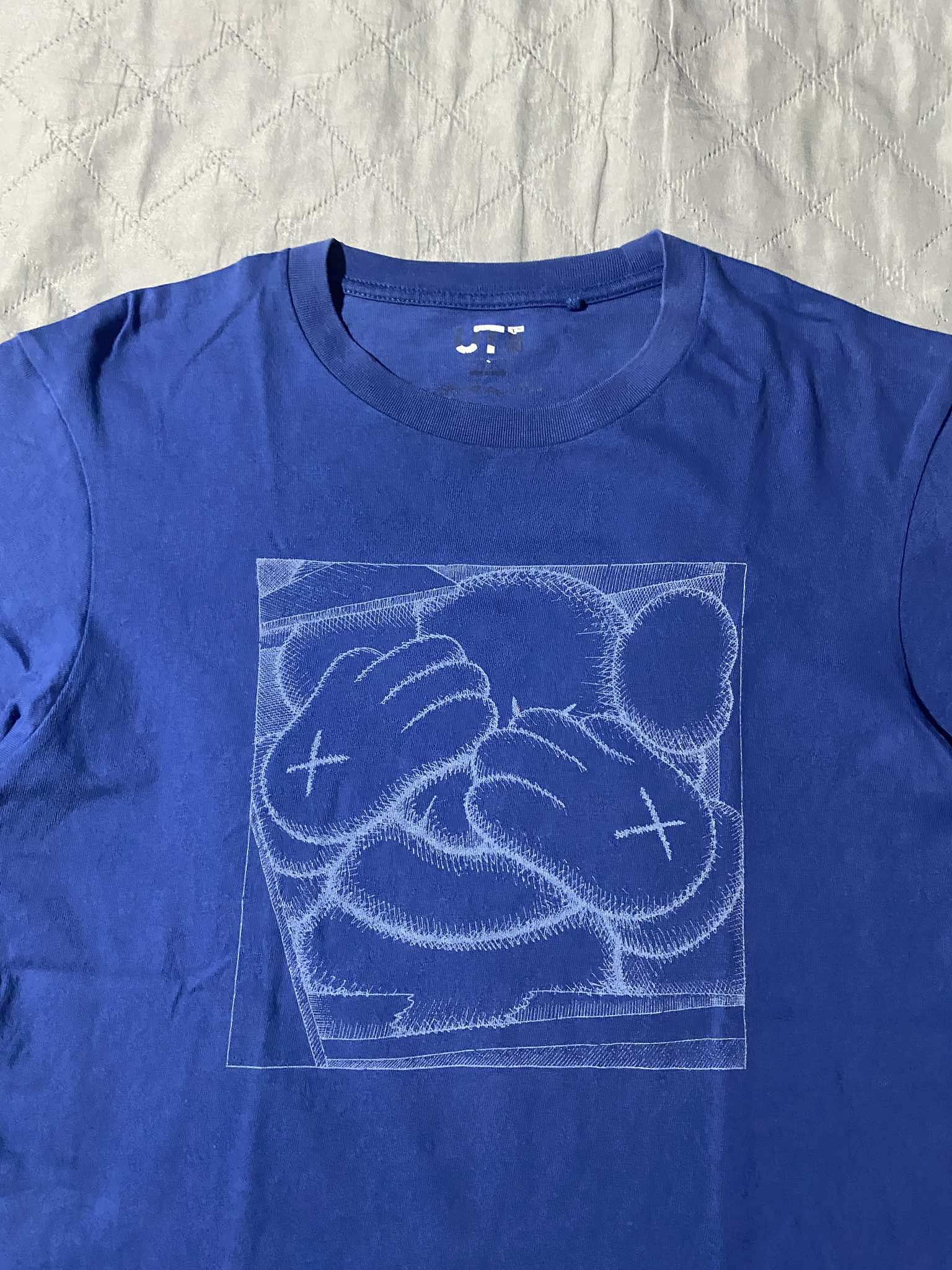 Kaws KAWS Uniqlo Chum Tee Size US S / EU 44-46 / 1 - 2 Thumbnail