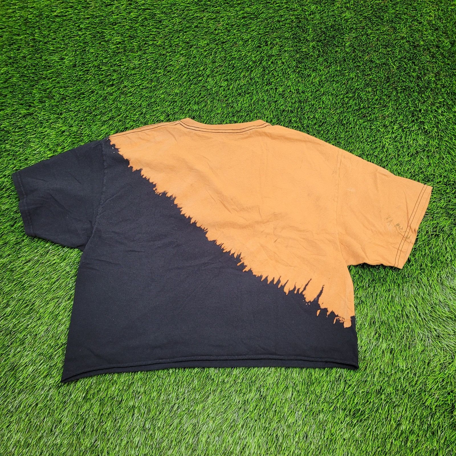 Other ACDC Leopard Print Crop-Top Shirt Womens L 21x18 Bleach Dye Size L / US 10 / IT 46 - 3 Thumbnail
