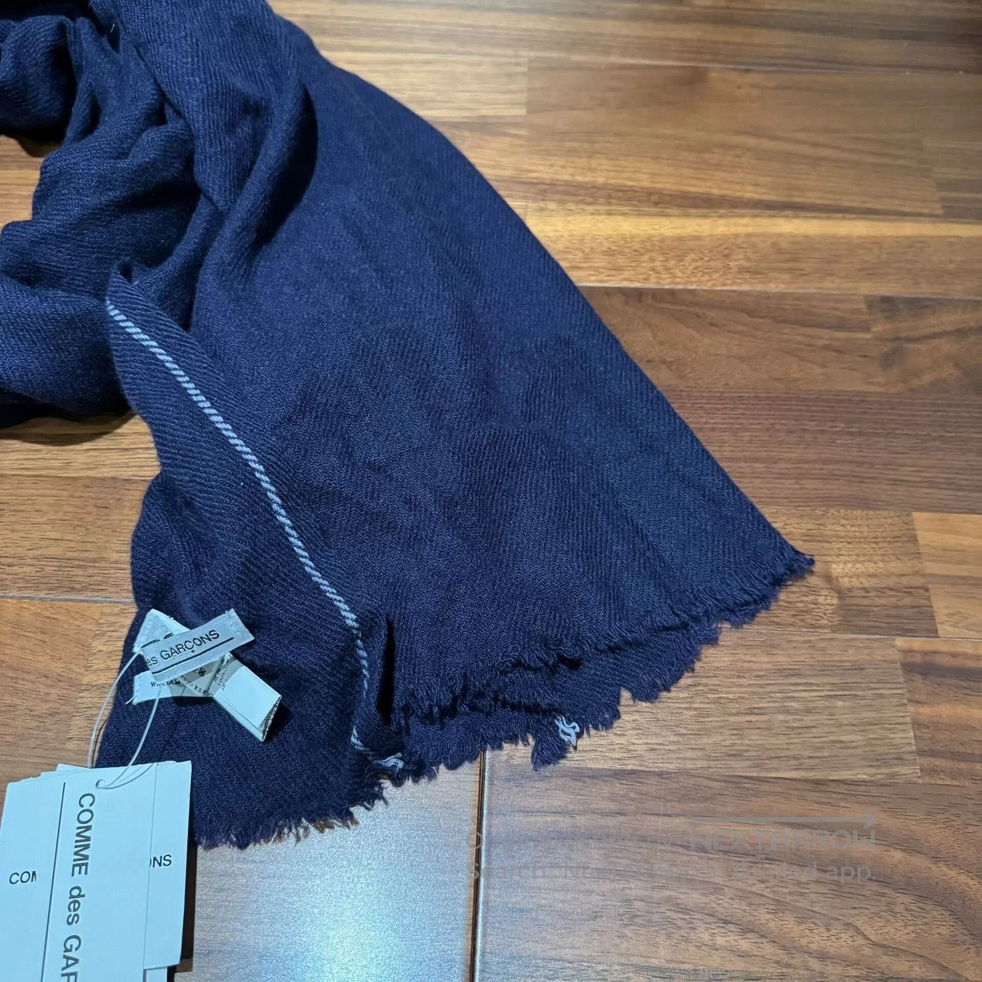 Comme des Garcons Common Projects Cashmere Scarf in Navy. Size ONE SIZE - 3 Thumbnail