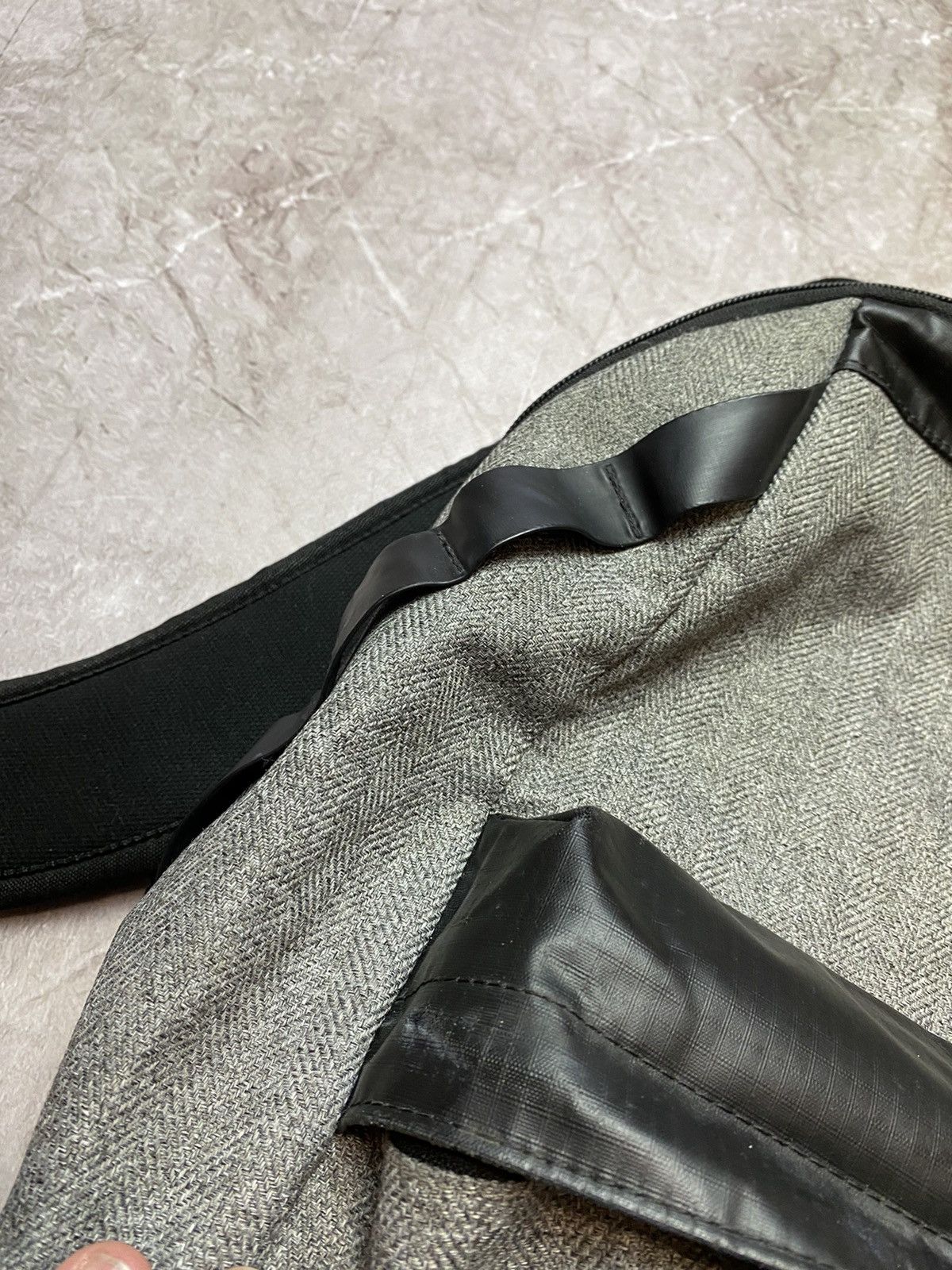 Oakley Vintage Oakley Backpack Size ONE SIZE - 15 Thumbnail