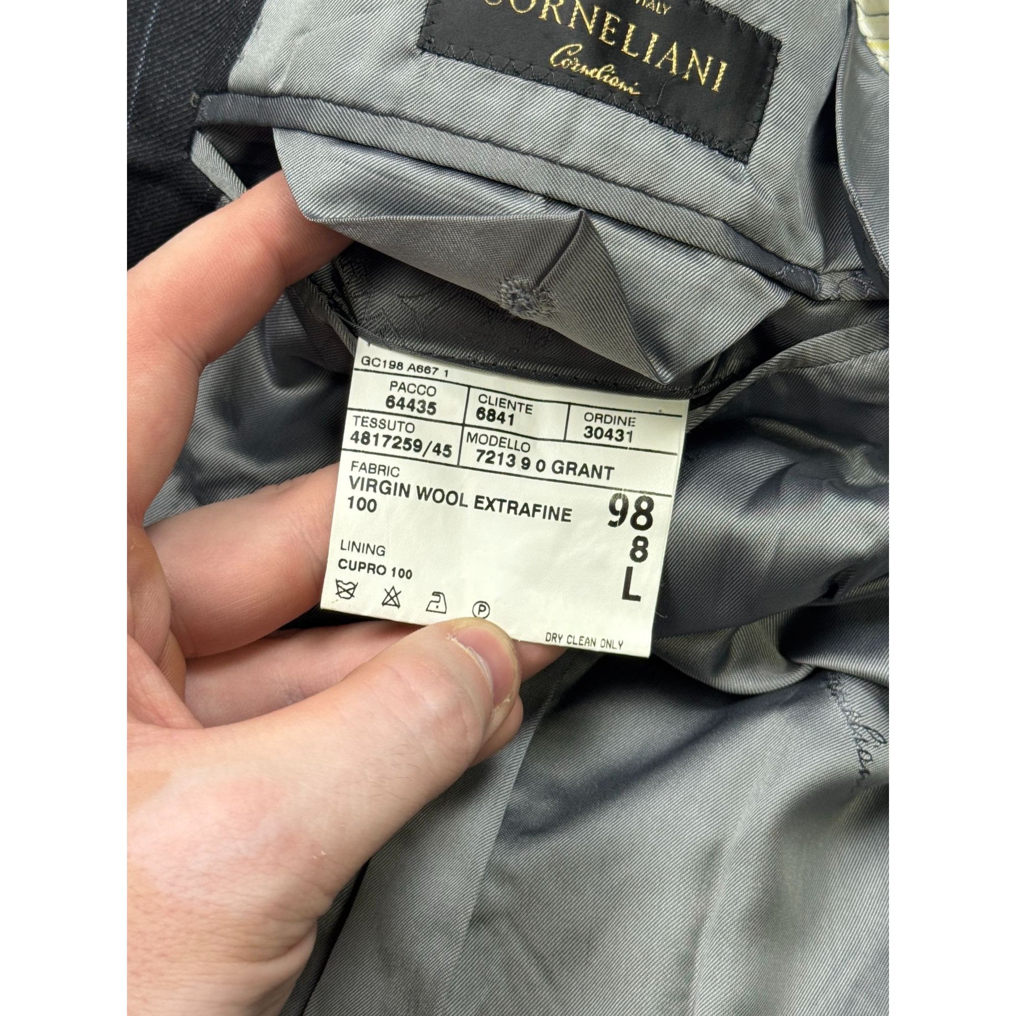 Corneliani Corneliani 120’S Extrafine Merino’s Wool Suit (Y1273) Size 44L - 8 Thumbnail