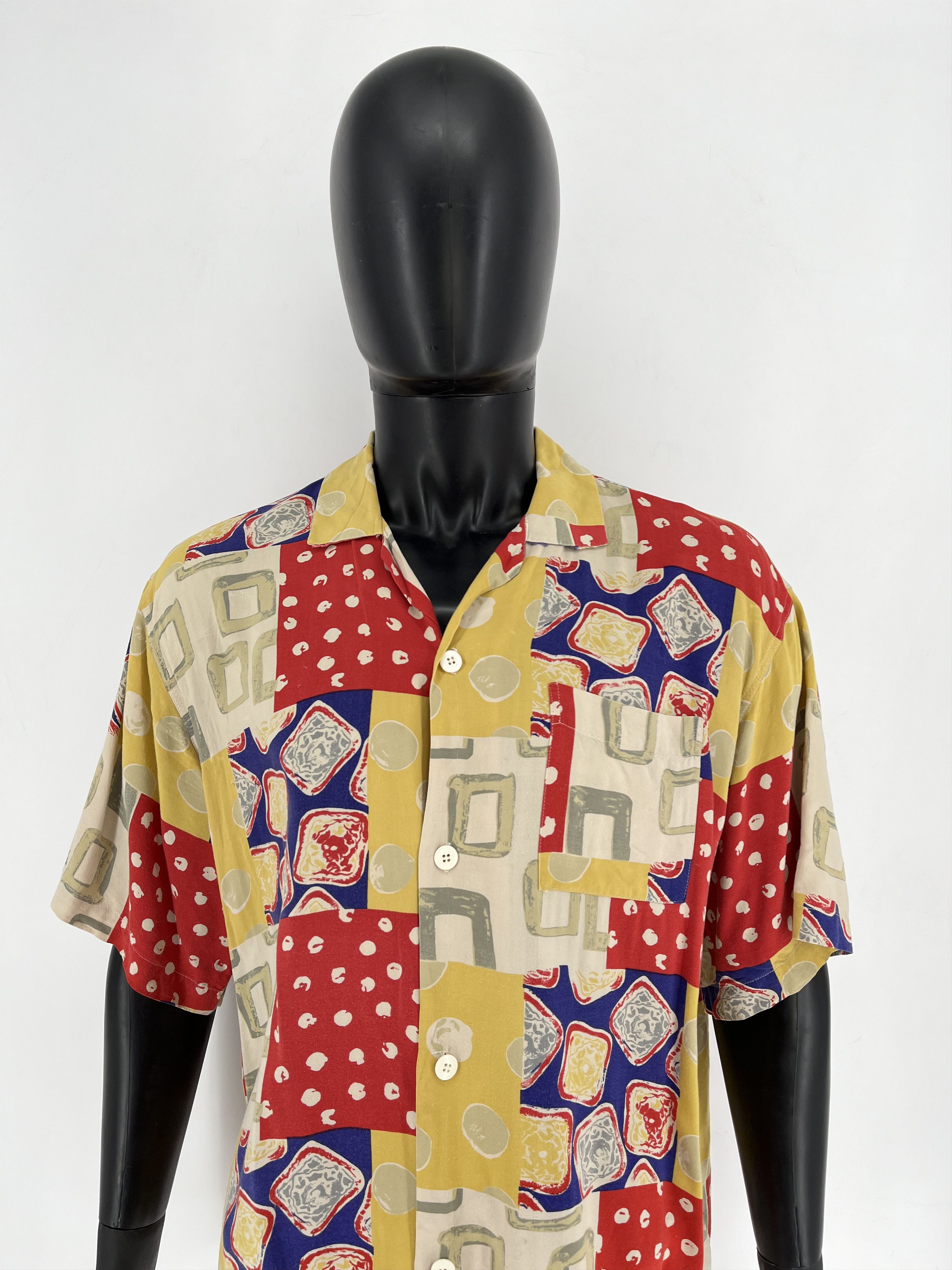 Vintage Vintage Y2K Art Streetwear Hawaiian Travis Scott style Size US L / EU 52-54 / 3 - 1 Thumbnail