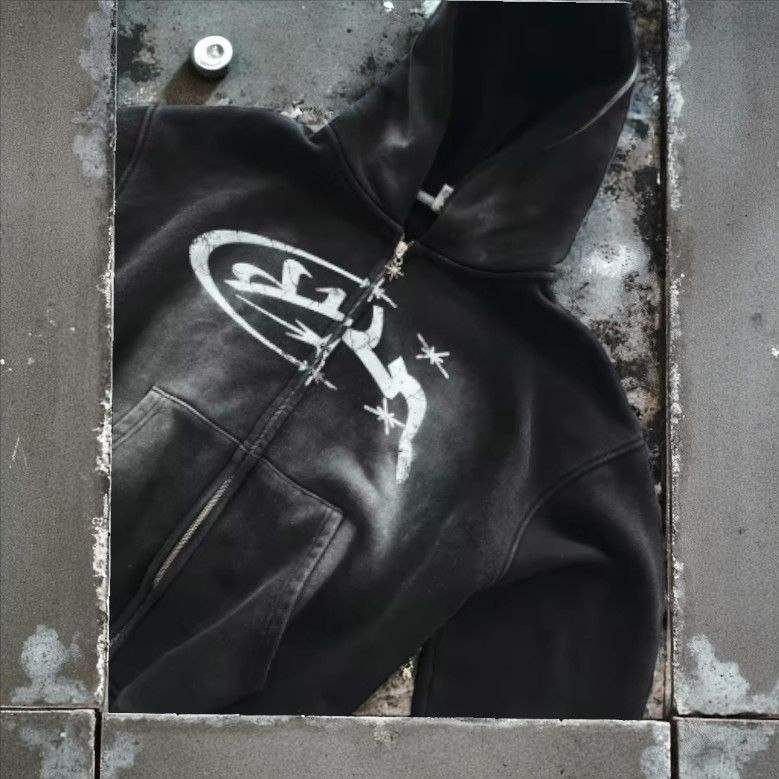 Other Black Vintage Hoodie w/ Design Size US XXL / EU 58 / 5 - 3 Thumbnail