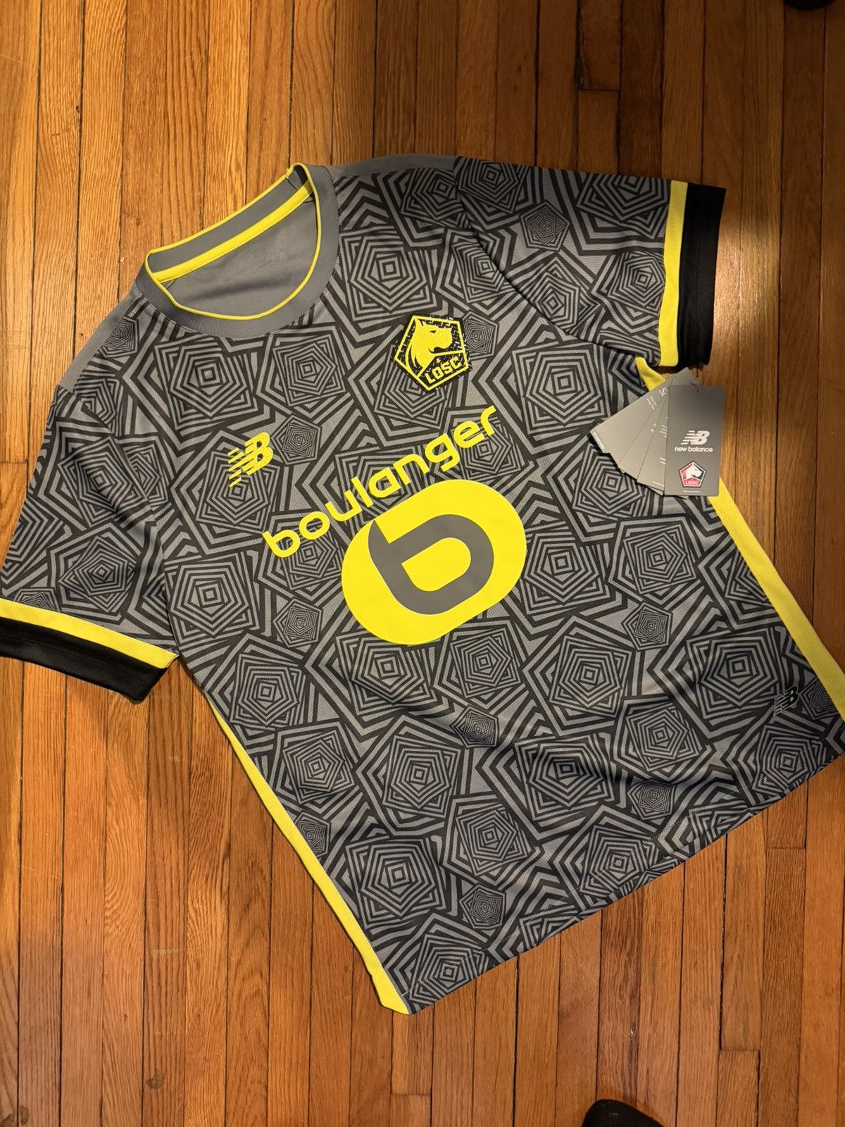 New Balance 2024-25 Lille shirt Size US L / EU 52-54 / 3 - 1 Thumbnail