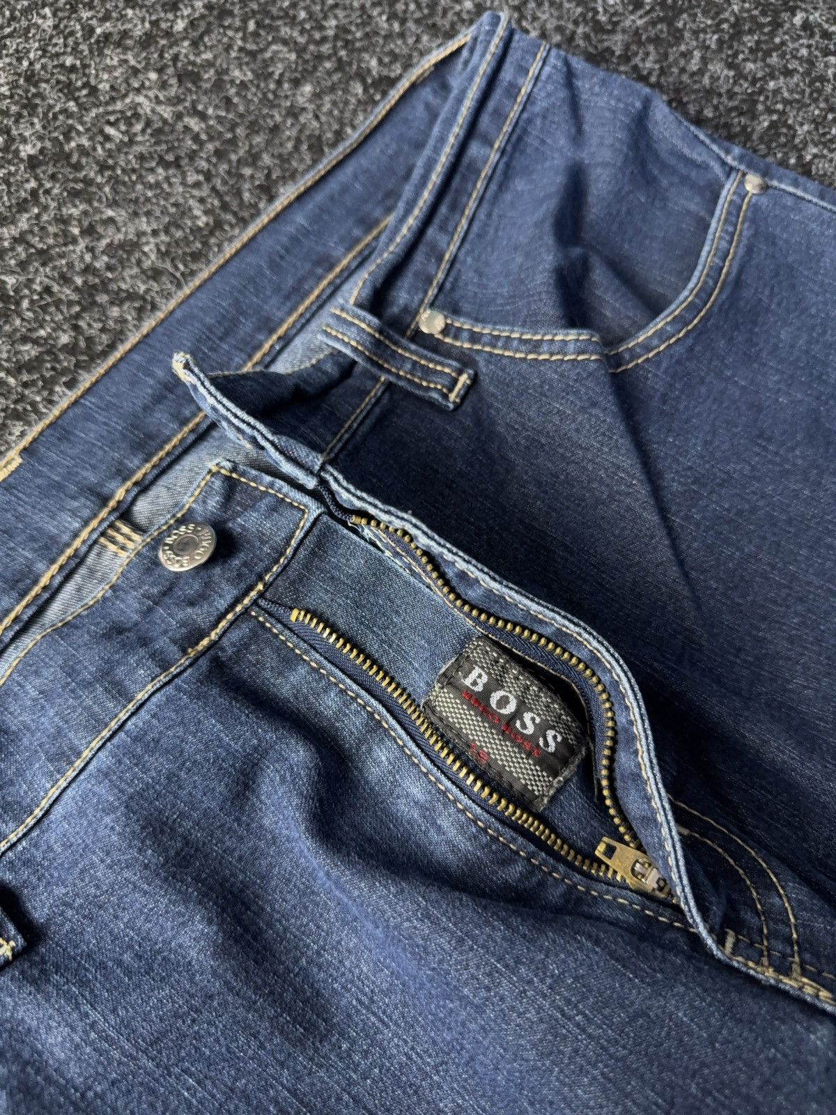 Hugo Boss Vintage 00s Retro Y2K Hugo Boss baggy denim pants Jeans Size US 38 / EU 54 - 7 Thumbnail