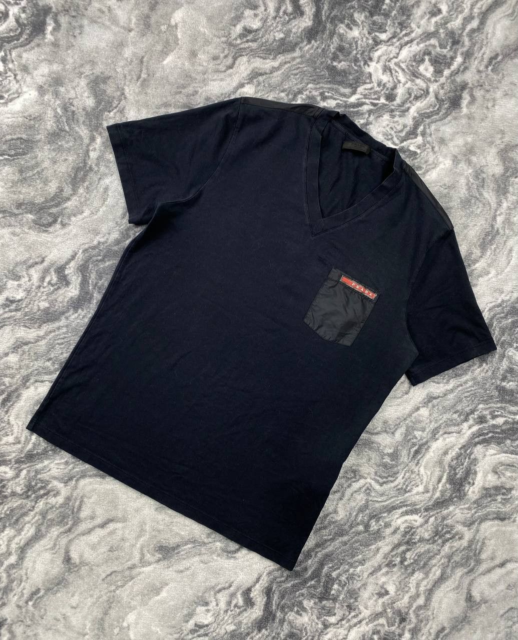 Prada Prada V Neck T Shirt Nylon Pocket Red Tab Men Size M Black Size US M / EU 48-50 / 2 - 1 Thumbnail