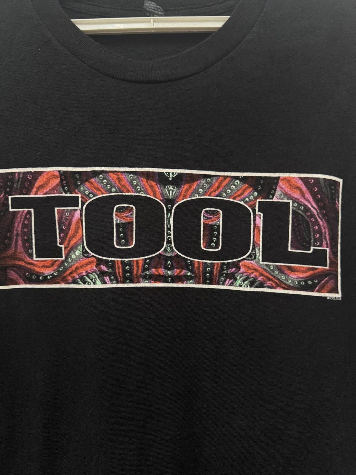 Band Tees Tool Rock Band Los California T shirt Size US XL / EU 56 / 4 - 2 Thumbnail
