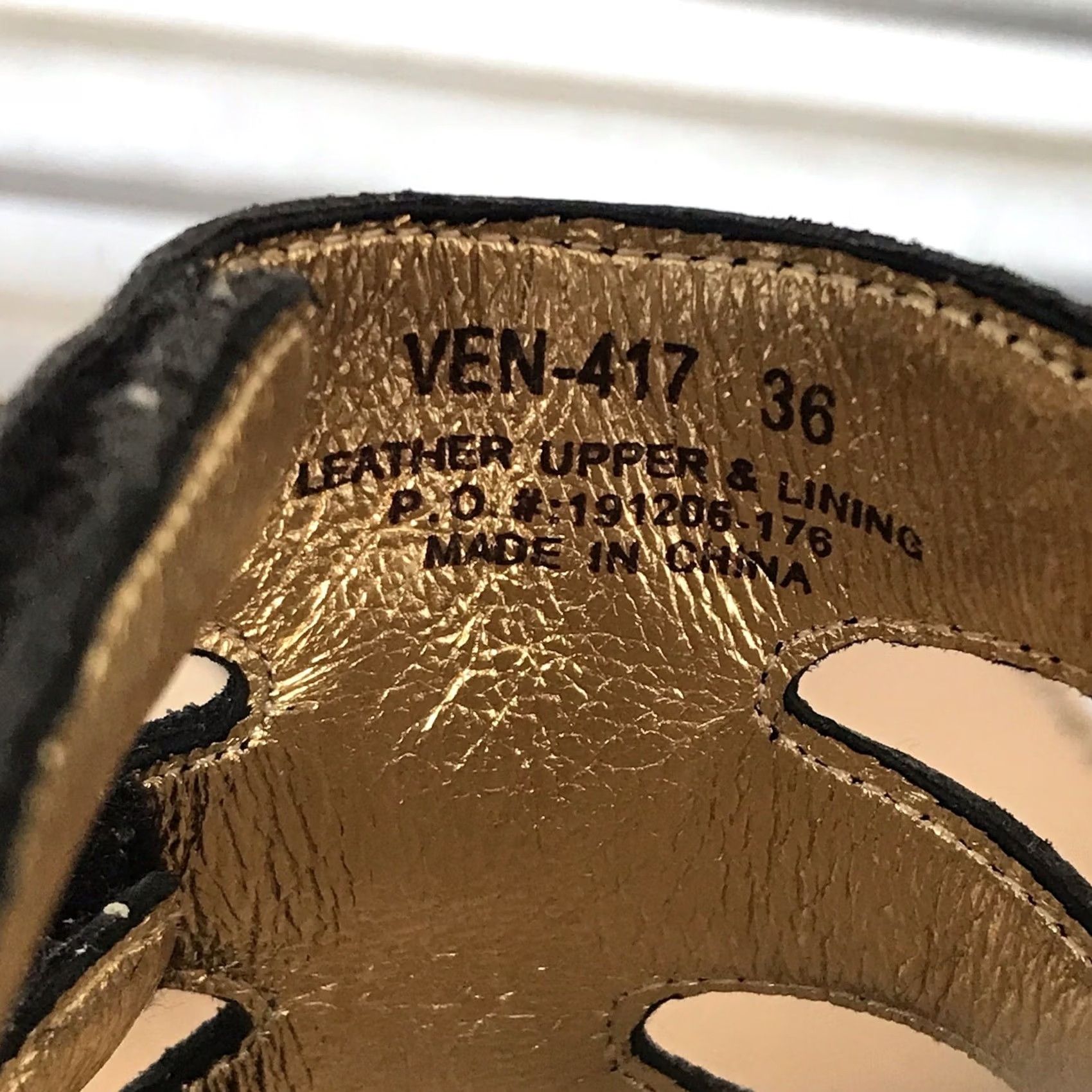 Vintage Alegria Slip-On Womens Women Black Gold Leather Venice Wildness Comfort Slide Sandal Size US 6.5 / IT 36.5 - 6 Thumbnail