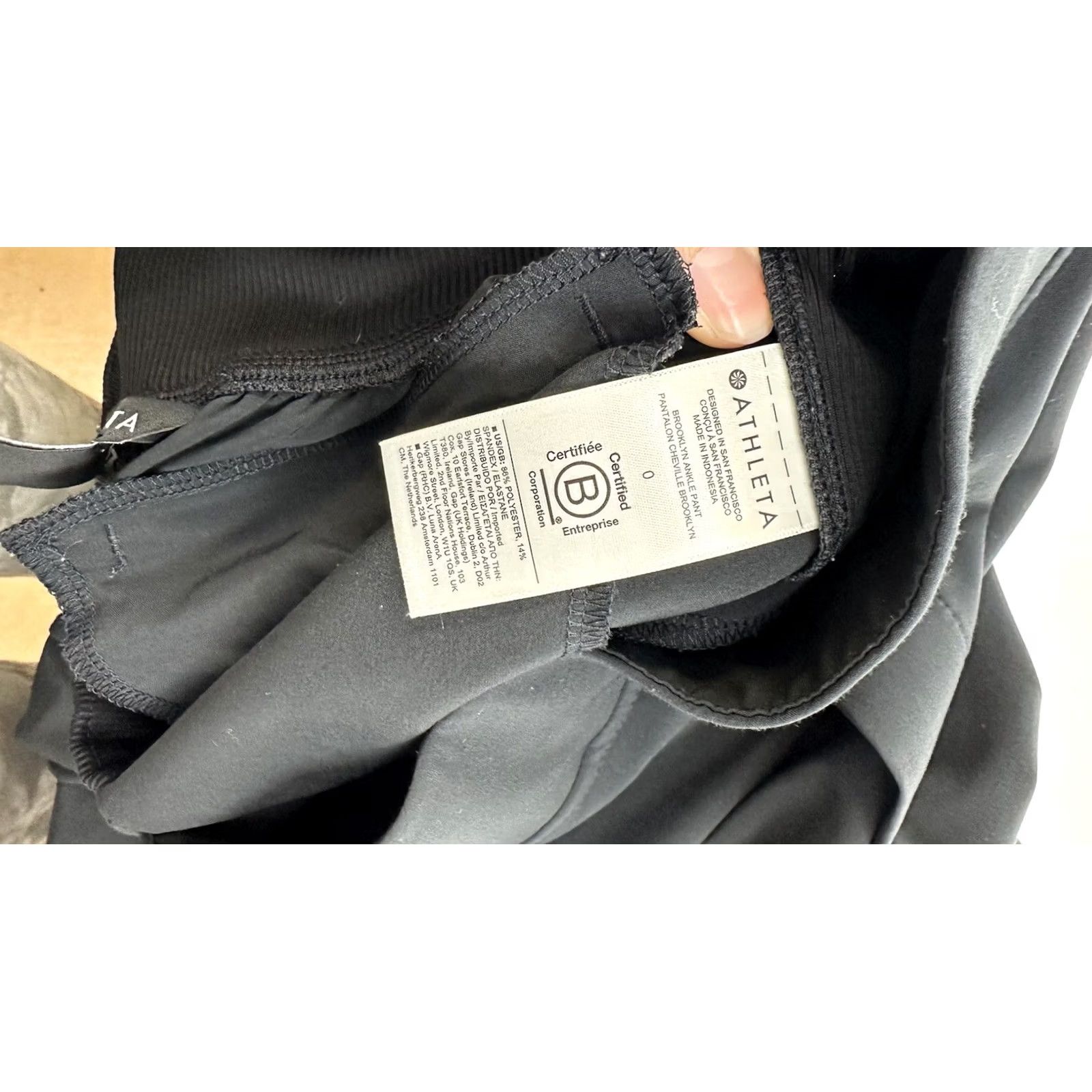 Athleta Athleta Pants Women’s 0 Black Elastic Waist Pull On Track Pants Size 25" / US 0 / IT 36 - 5 Thumbnail