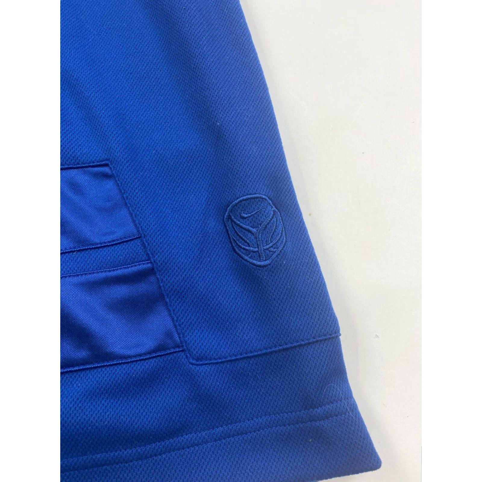 Nike VINTAGE Nike Basketball Shorts Mens Large Blue Embroidered Swoosh 90s Sports Size US 33 - 5 Thumbnail