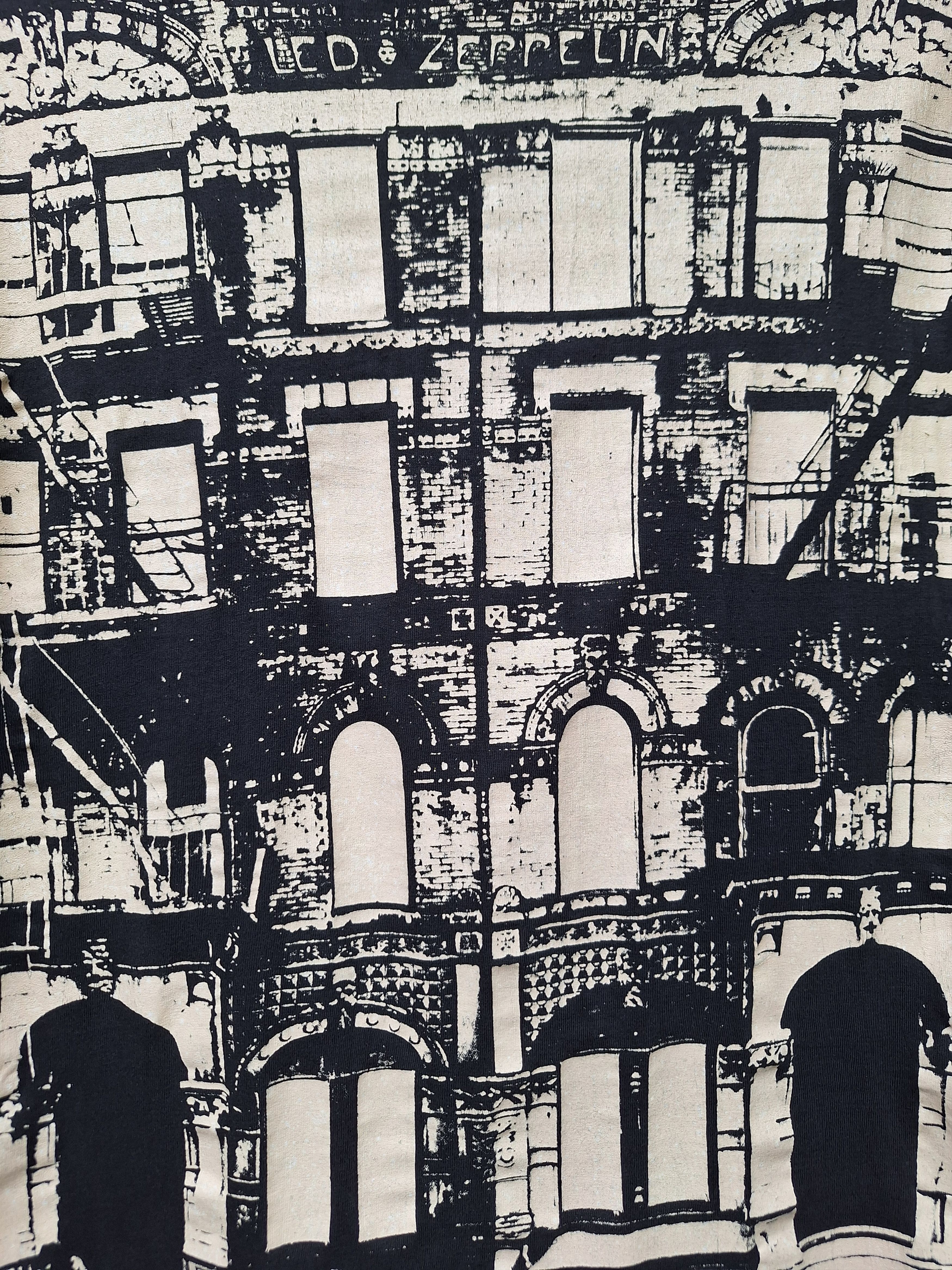 Band Tees Vintage 90s Led Zeppelin Physical Graffiti album Size US L / EU 52-54 / 3 - 3 Thumbnail