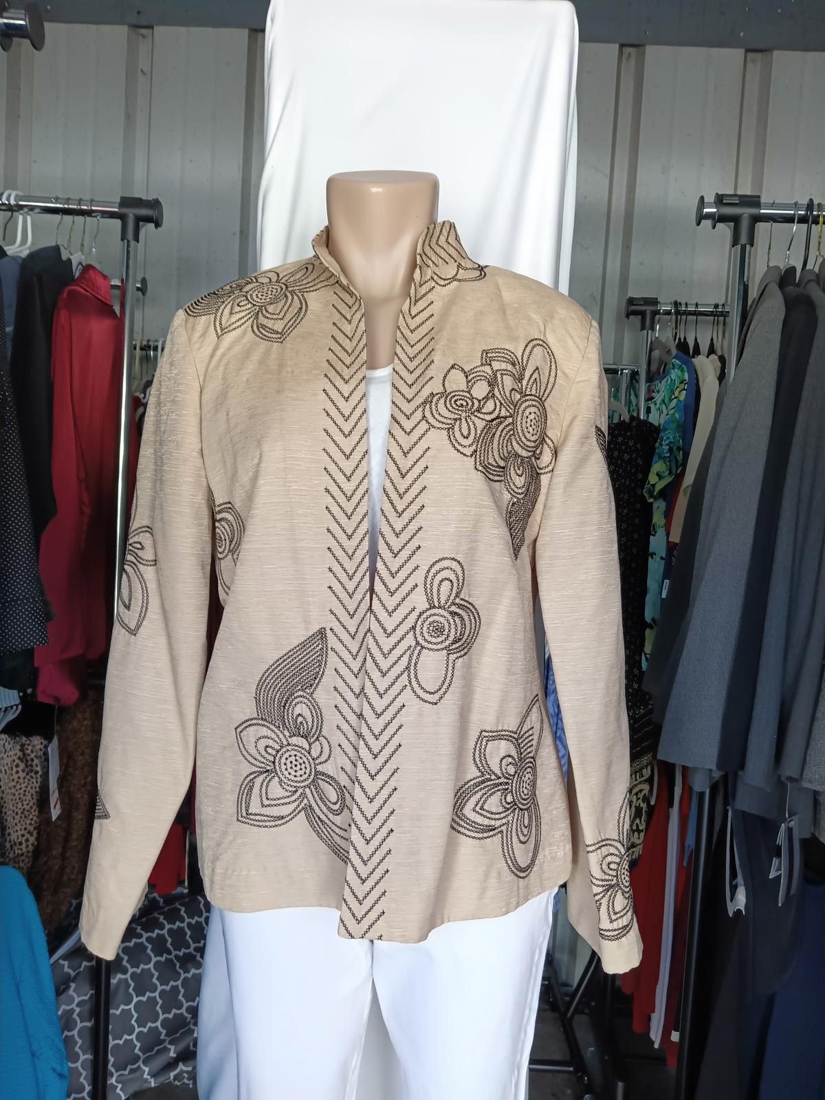Designer Susan Bristol Floral Embroidered Jacket Size L / US 10 / IT 46 - 1 Thumbnail