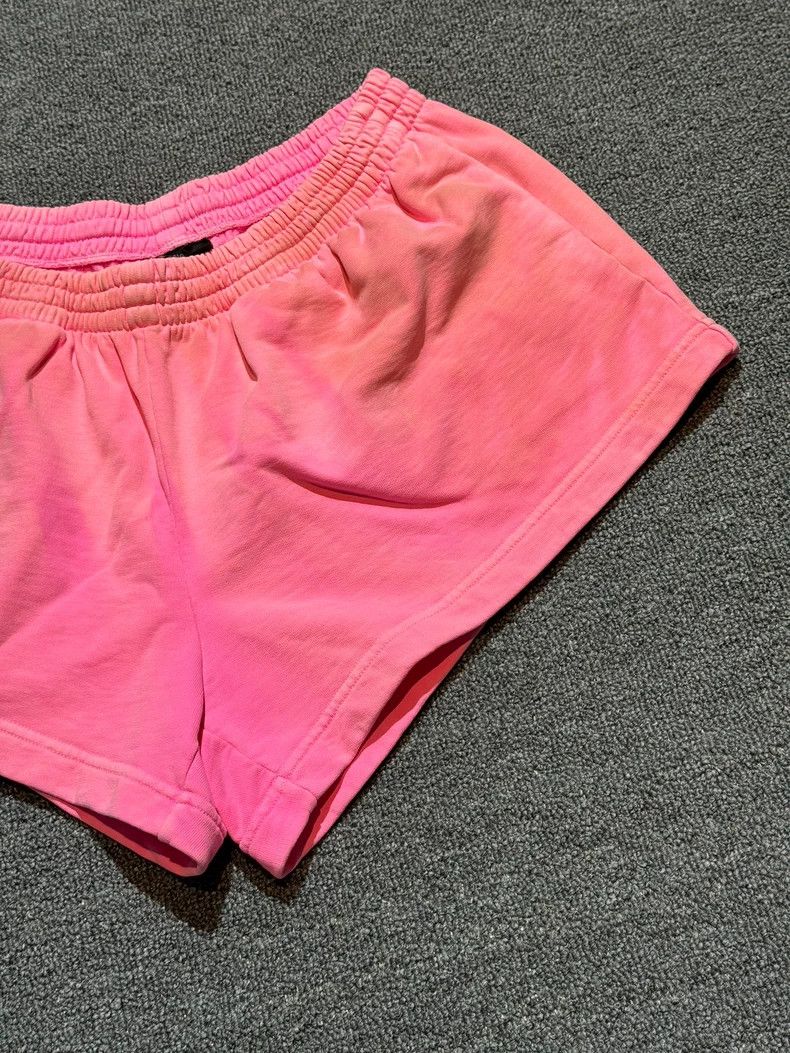Balenciaga Balenciaga size M Wash pink to make old wide shorts. Size US 27 - 4 Thumbnail