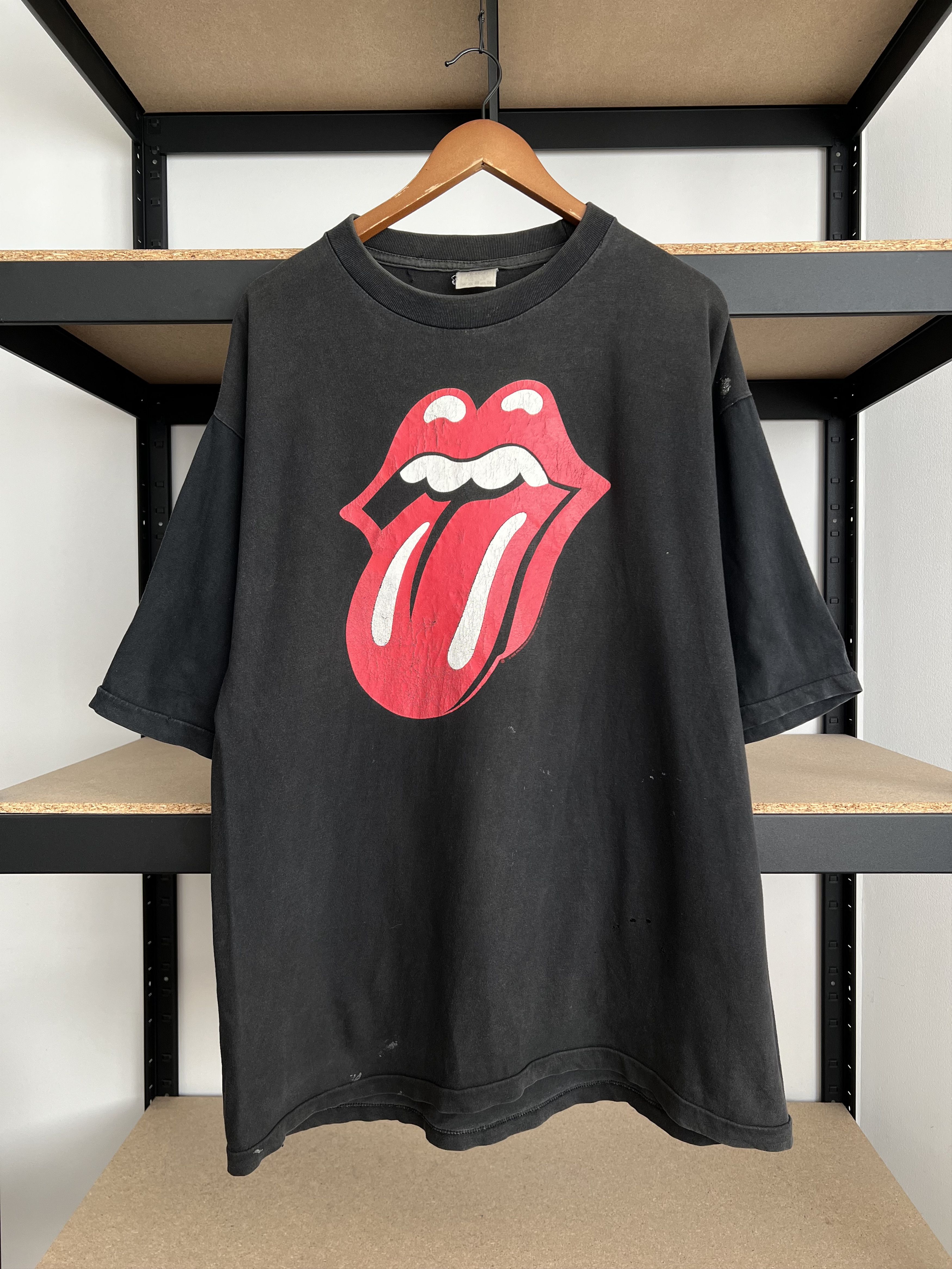Band Tees Vintage 1995 The Rolling Stones Voodoo Lounge Black T-shirt Size US XL / EU 56 / 4 - 3 Thumbnail