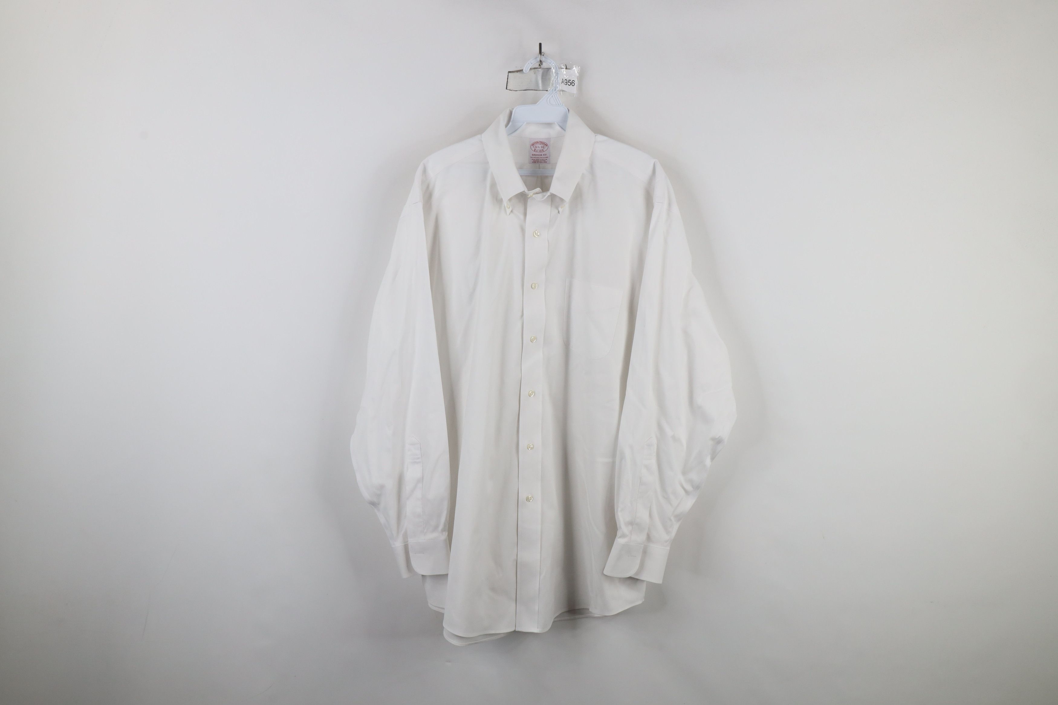 Brooks Brothers × Vintage Vintage 90s Brooks Brothers Cotton Button Down Shirt White Size US M / EU 48-50 / 2 - 1 Thumbnail