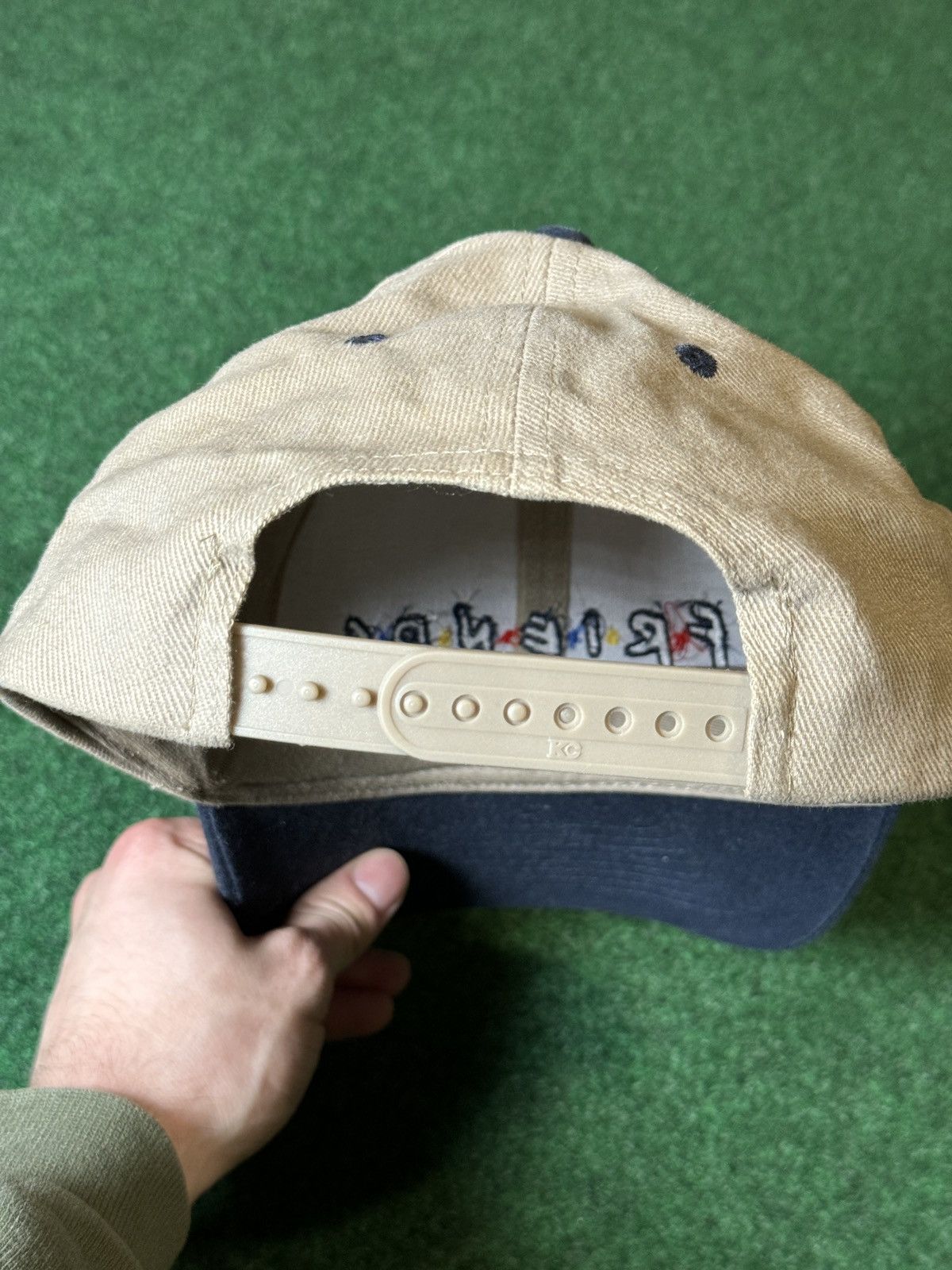 Vintage Vtg 90s Friends Sitcom Spellout Snapback Baseball Cap Hat Size ONE SIZE - 4 Thumbnail