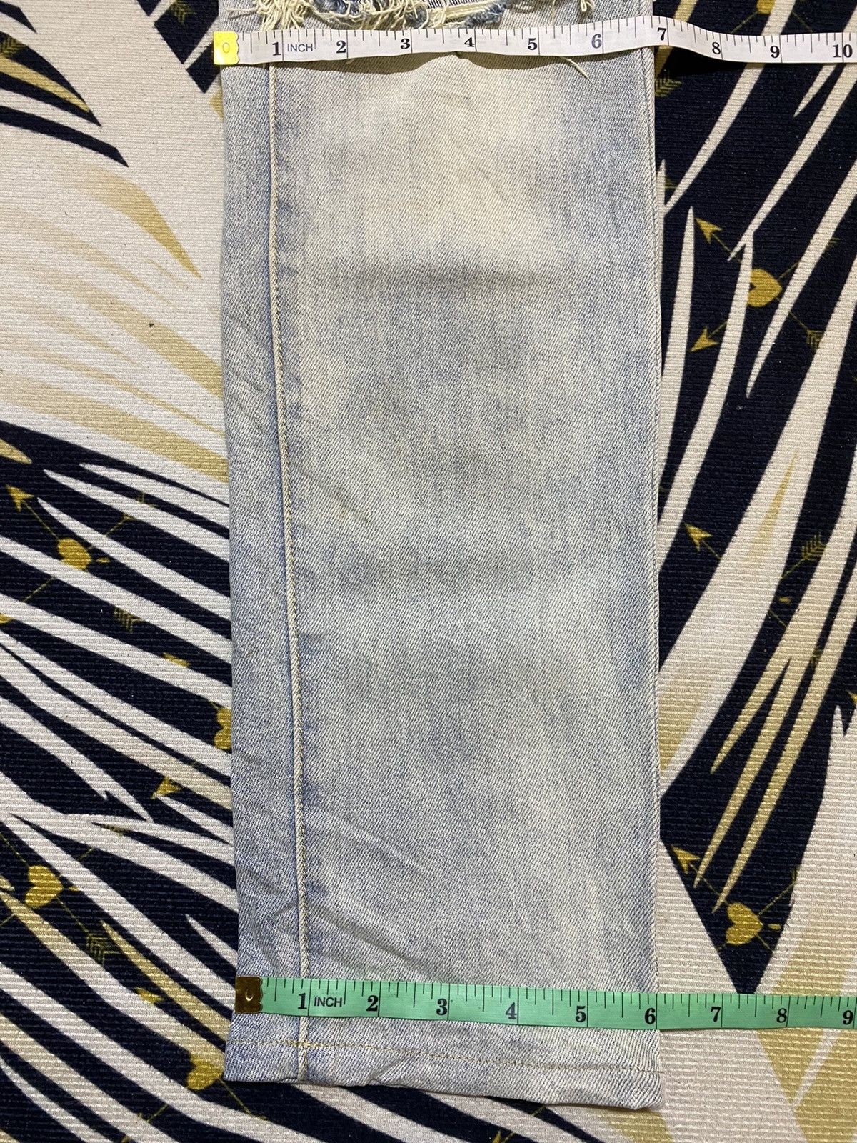 MNML Vintage Japanese Brand Faded Wash Distressed Slim Fit Jeans Size US 33 - 13 Thumbnail