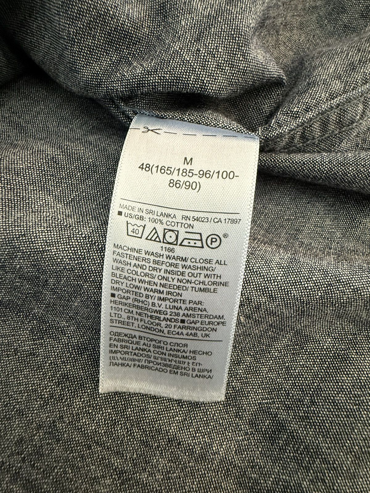 Banana Republic Banana Republic Chambray Button-Up Shirt M Size US M / EU 48-50 / 2 - 4 Thumbnail