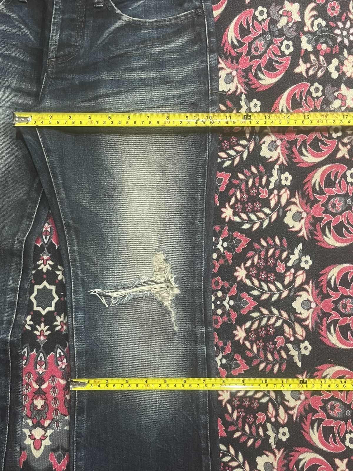 GOSTAR DE FUGA Japanese Brand Fuga Dark Washed Heavy Whisker Distress Jeans Size US 30 / EU 46 - 13 Thumbnail