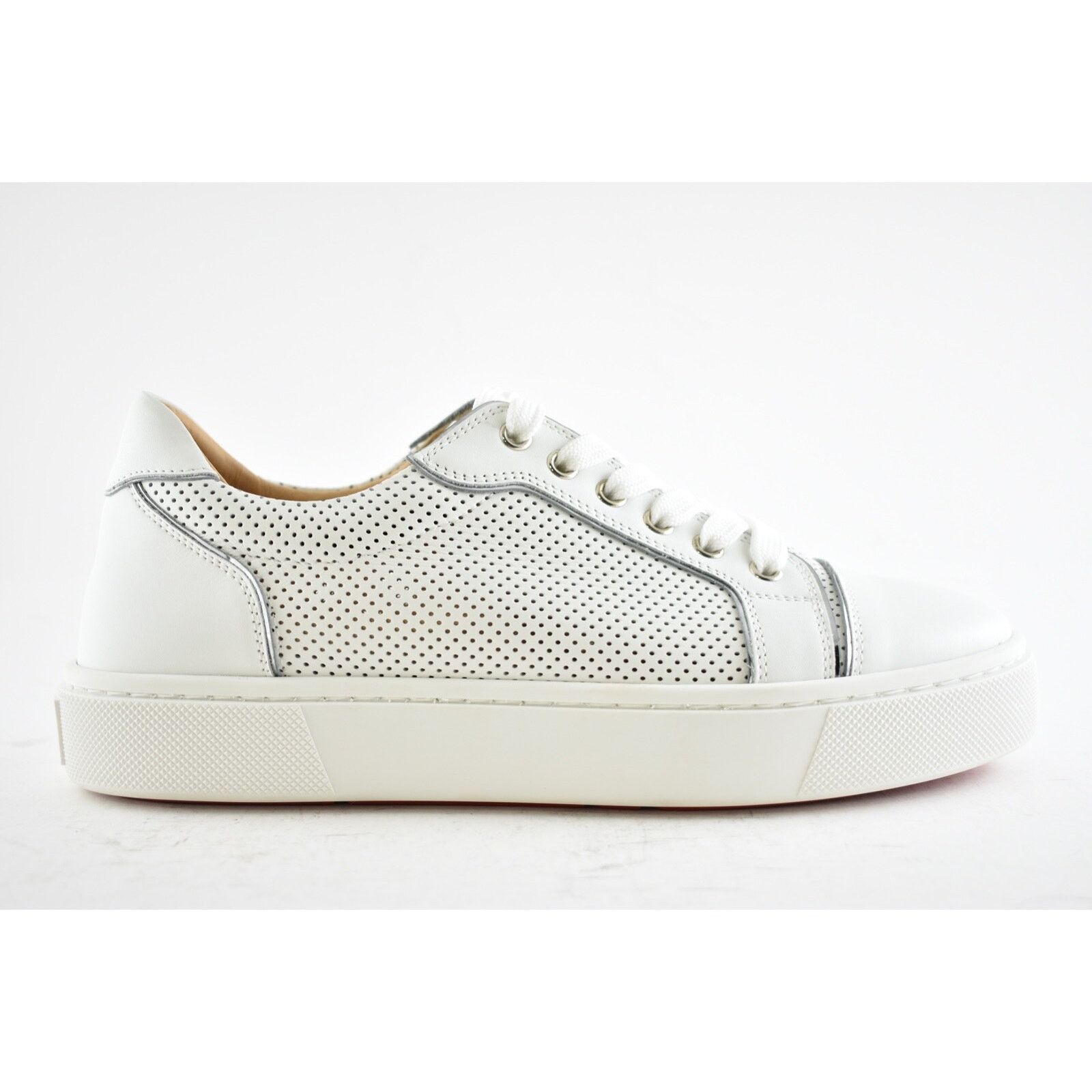 Christian Louboutin Christian Louboutin White Leather Low Top Sneaker 40 Size US 10 / IT 40 - 2 Thumbnail