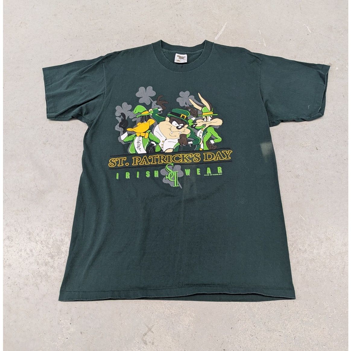 Cartoon Network × Disney × Vintage Vintage 1997 Looney Tunes Saint Patrick's Day t-shirt Size US XL / EU 56 / 4 - 1 Thumbnail