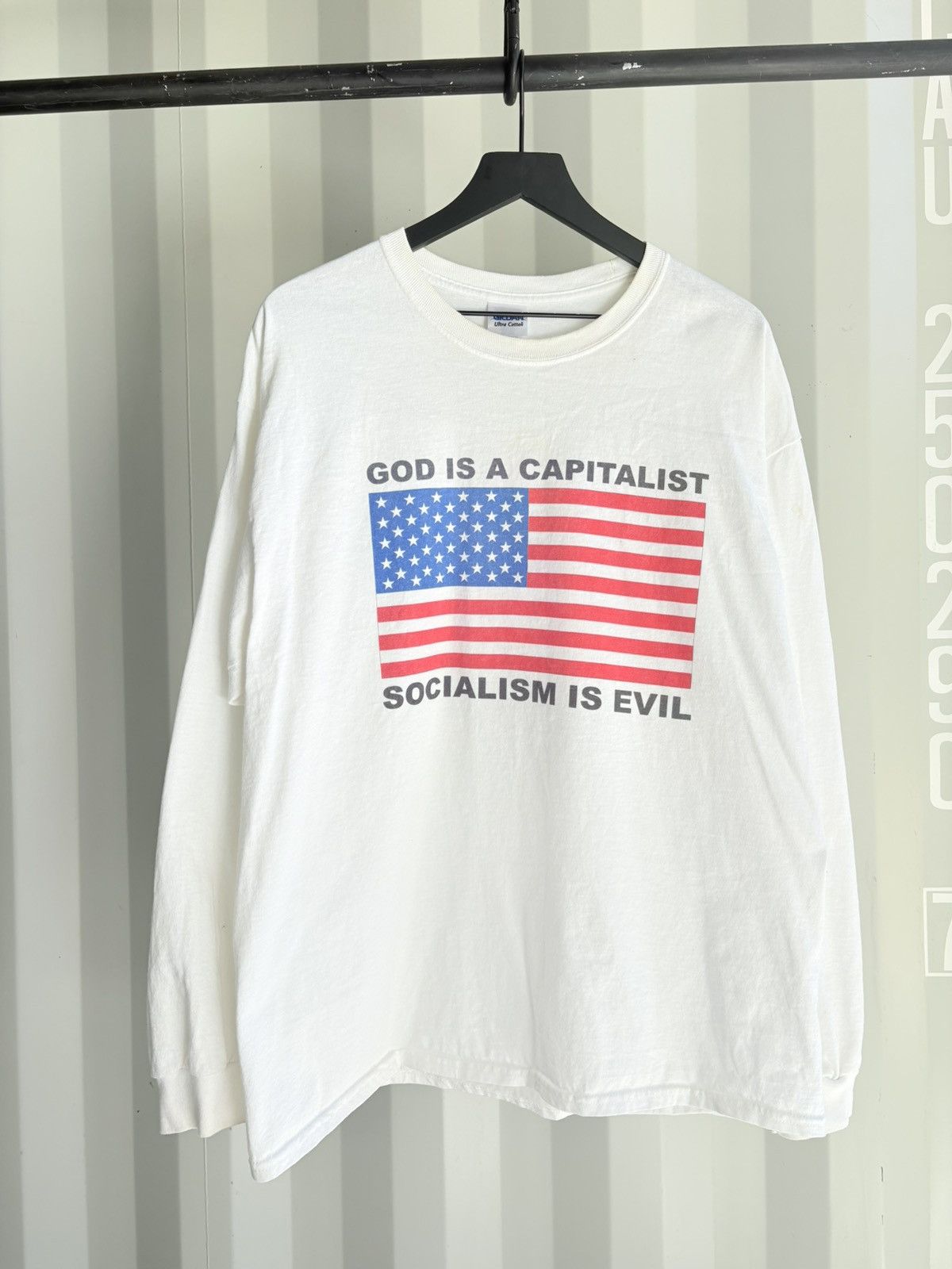 Vintage Vintage God is a capitalist Faded Distressed GRUNGE Band Size US XL / EU 56 / 4 - 1 Thumbnail