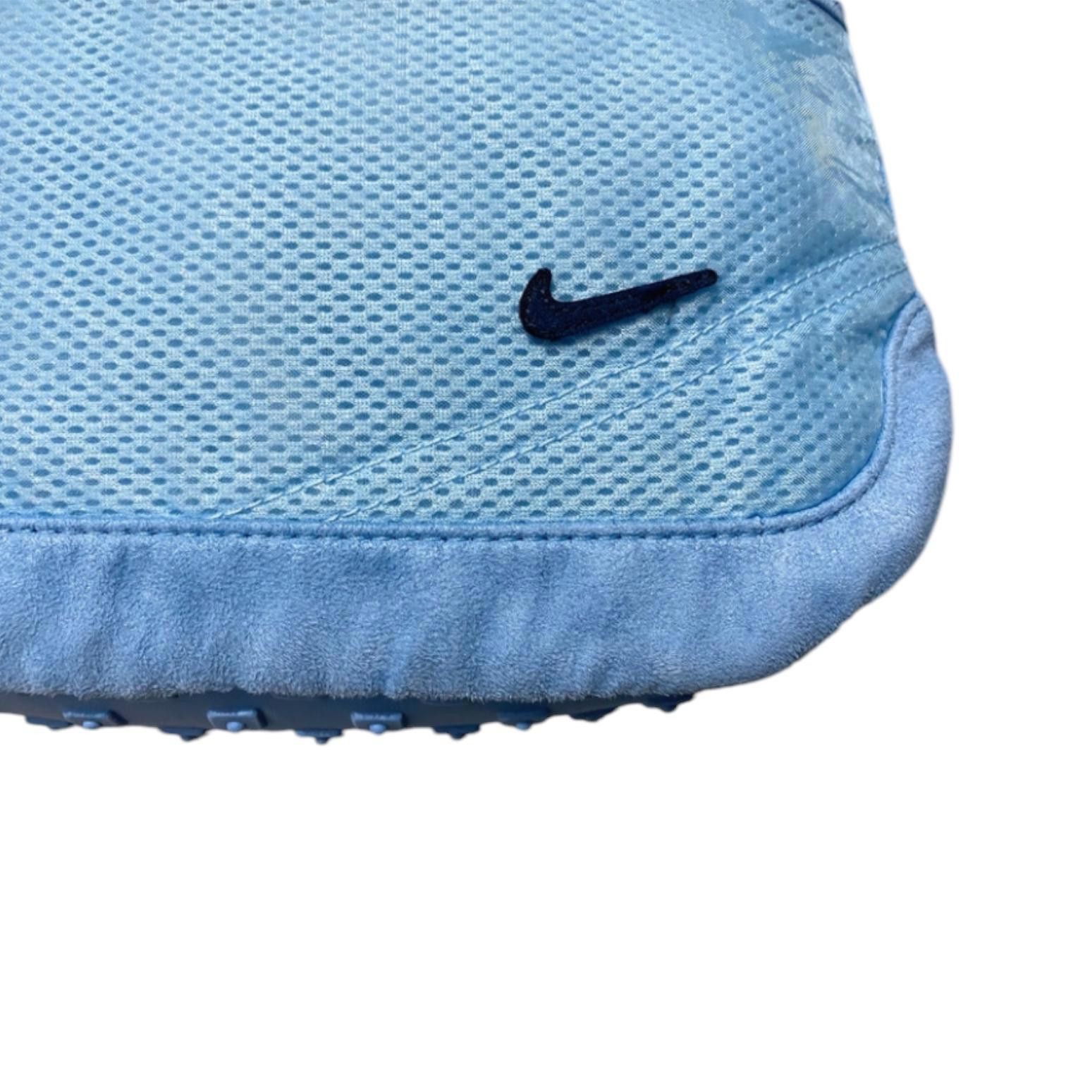 Nike The Nike Mini Baguette Sneaker Sole Bag Size ONE SIZE - 5 Thumbnail