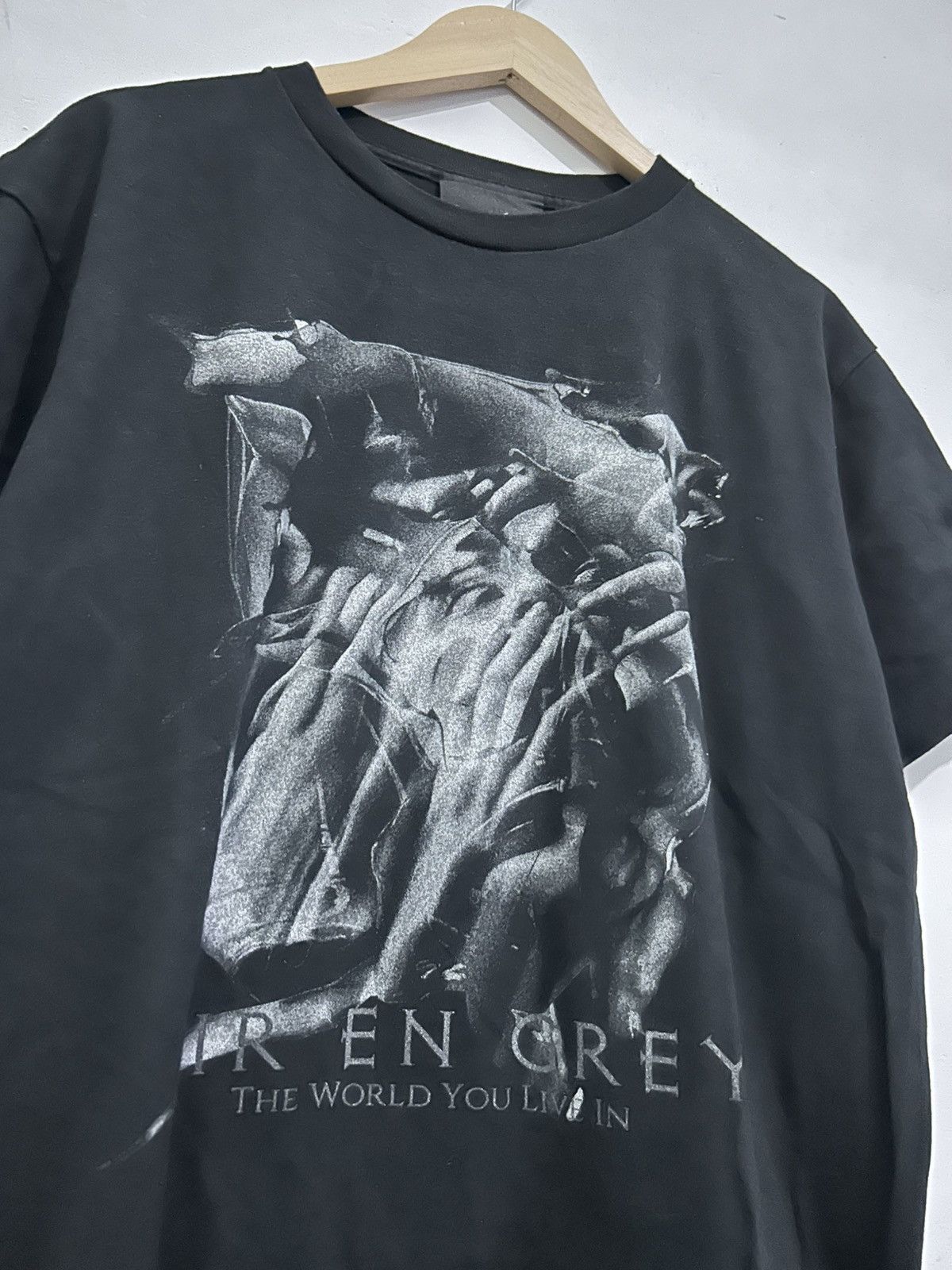 Band Tees Dir en grey japanese heavy metal band tshirt Size US XL / EU 56 / 4 - 2 Thumbnail
