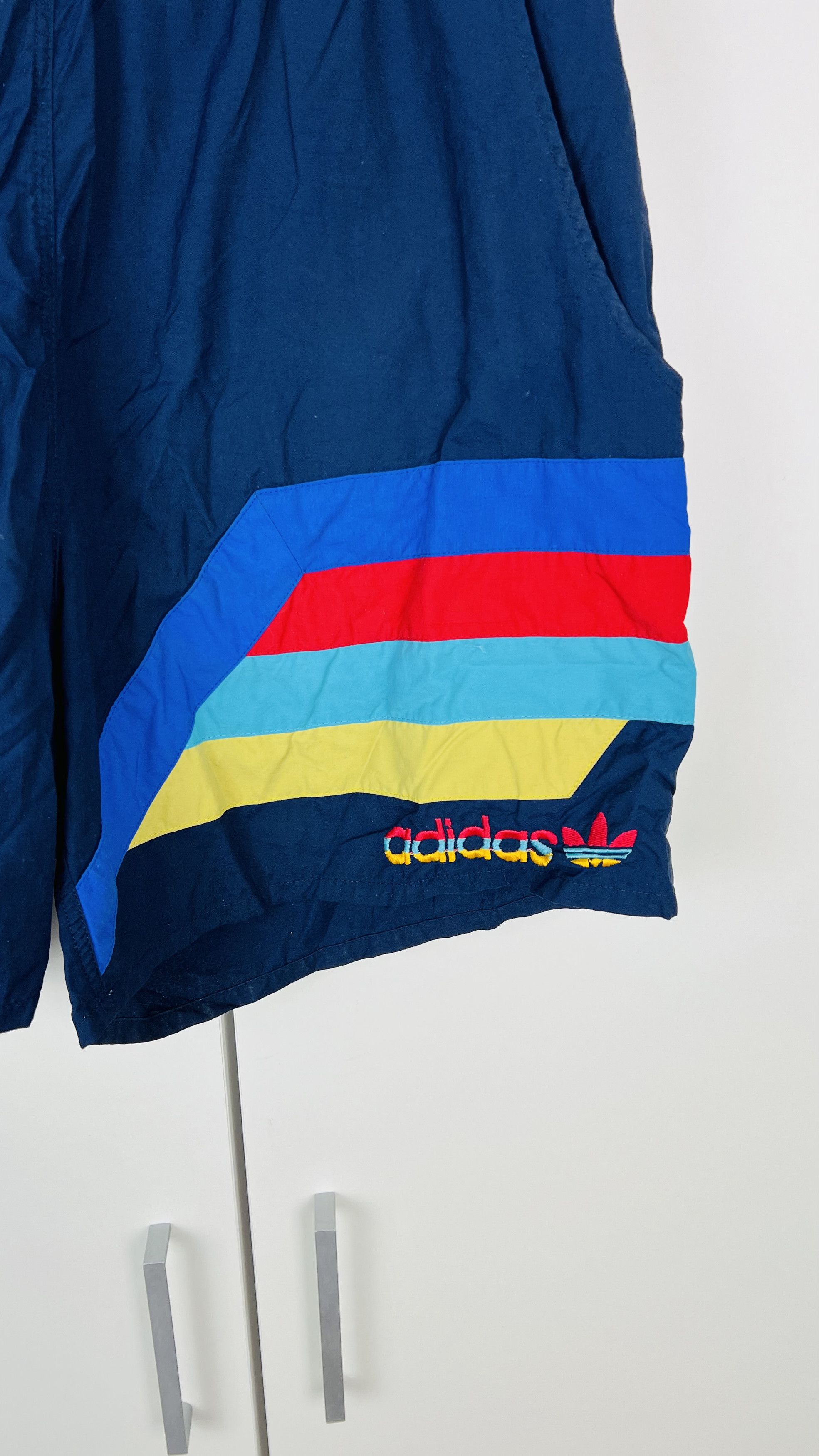 Adidas Adidas vintage short size M Size US 32 / EU 48 - 4 Thumbnail