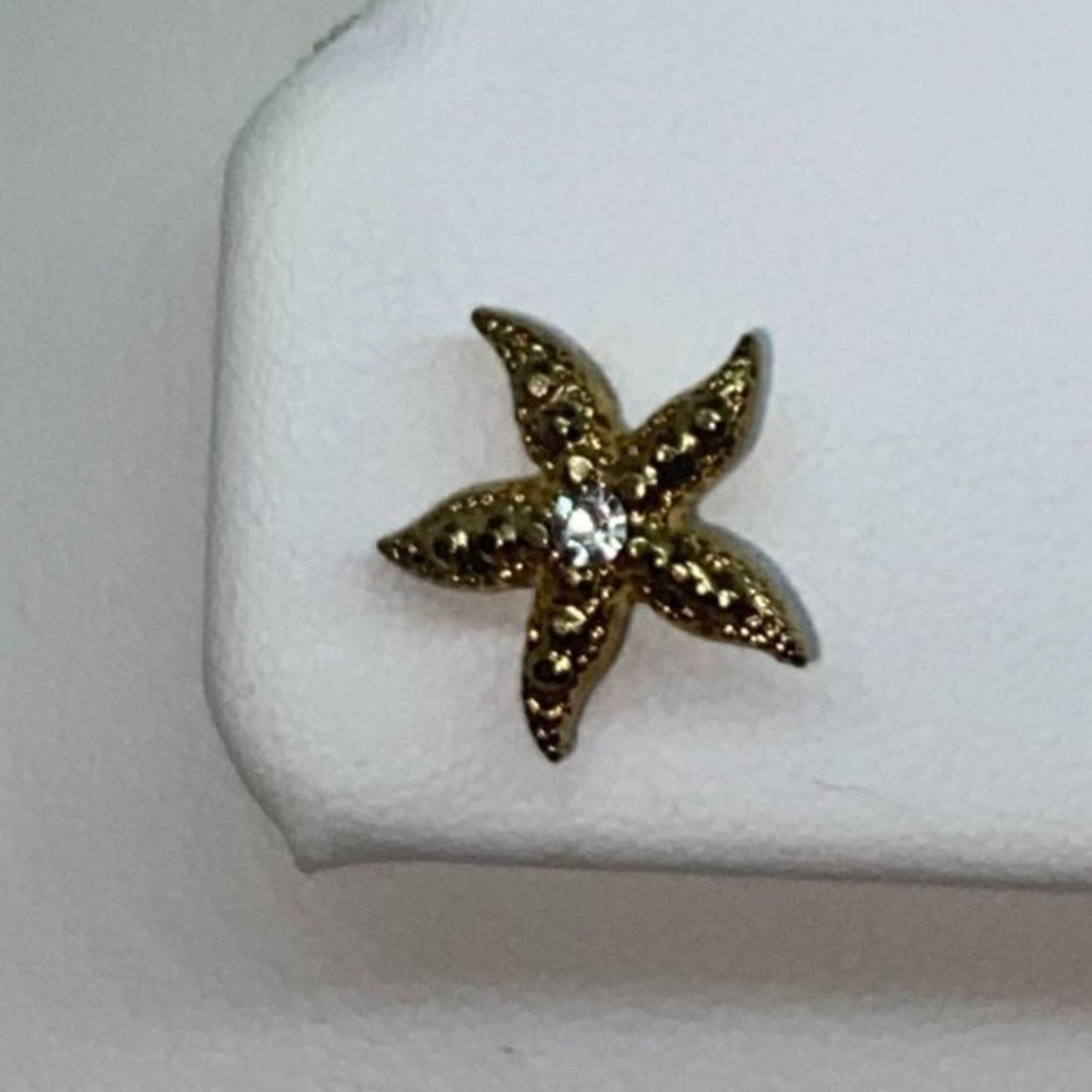 Handmade Gold-Tone Clear Rhinestone Starfish Stud Earrings Size ONE SIZE - 3 Thumbnail