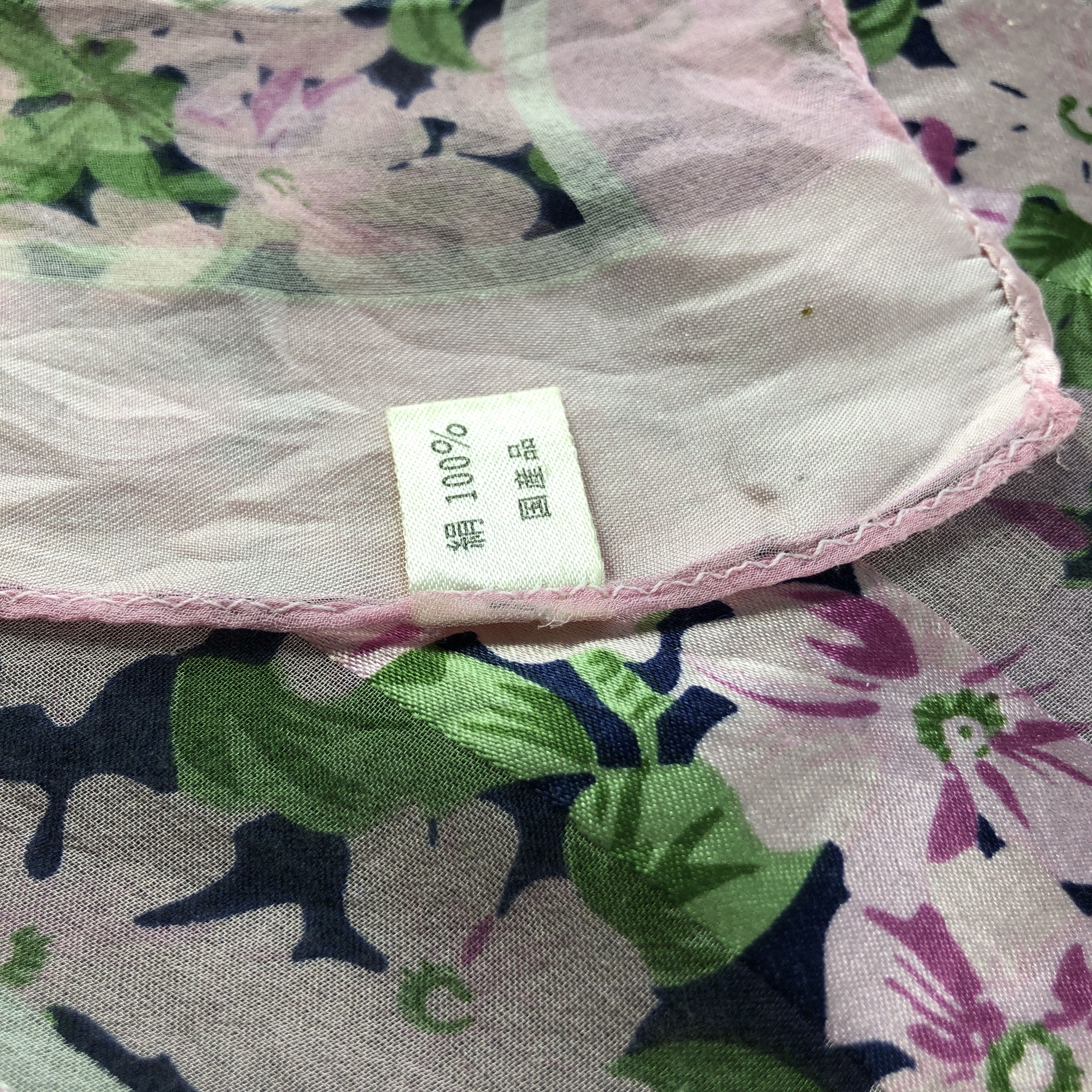 Yves Saint Laurent Yves Saint Laurent Floral Silk Scarf M1266 Size ONE SIZE - 5 Thumbnail