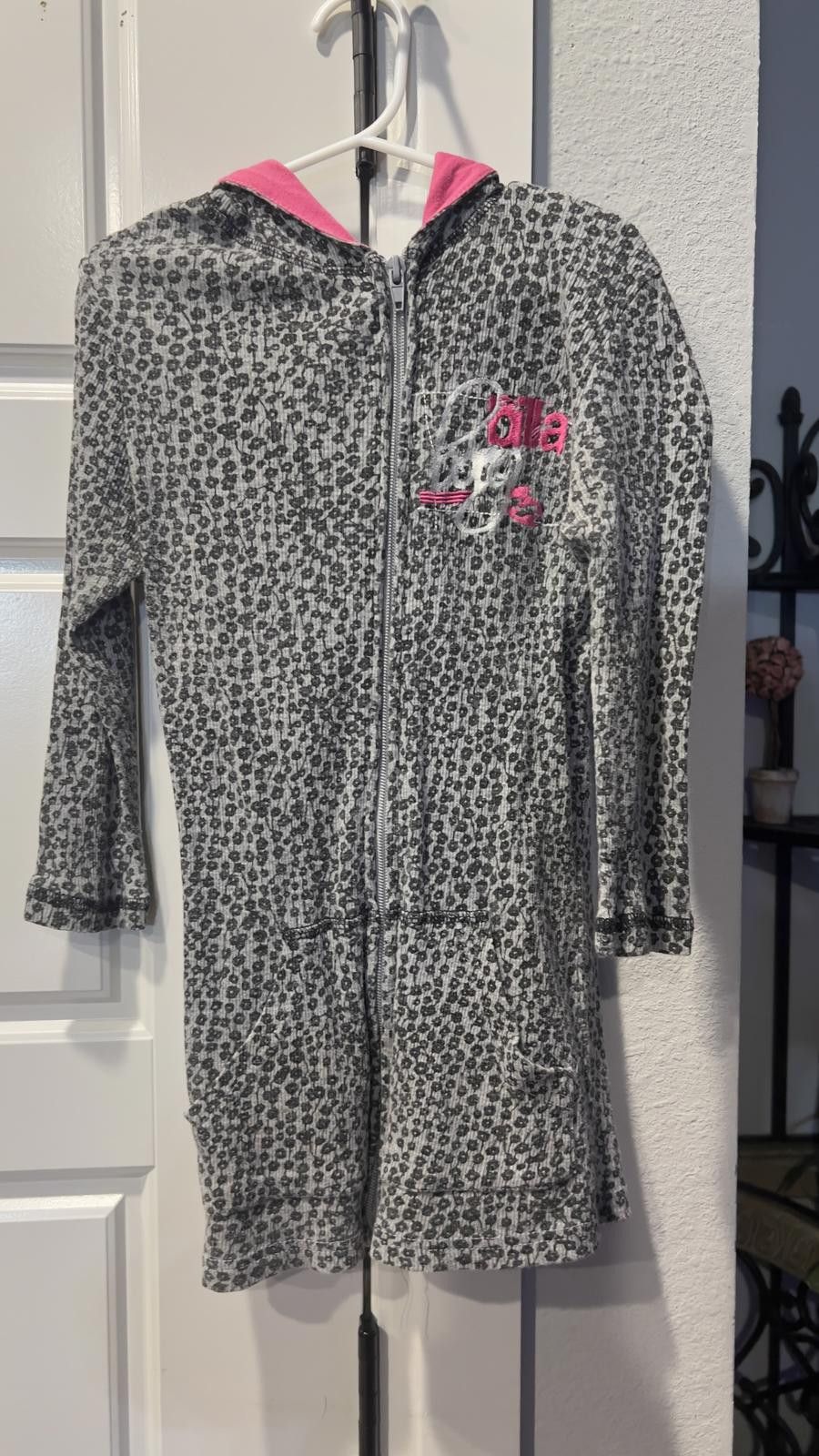 Billabong Billabong Gray Leopard Print Hooded Romper Size ONE SIZE - 1 Thumbnail
