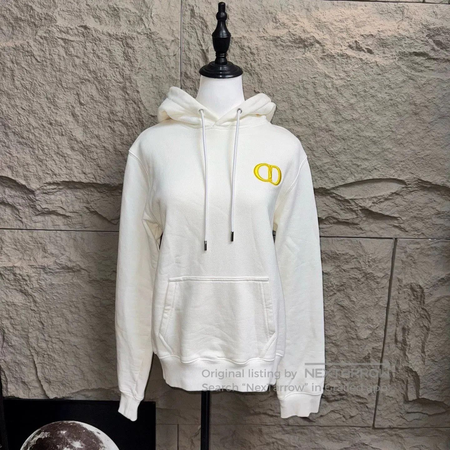 Comme des Garcons cd embroidered hoodie in white. Size US XS / EU 42 / 0 - 1 Thumbnail