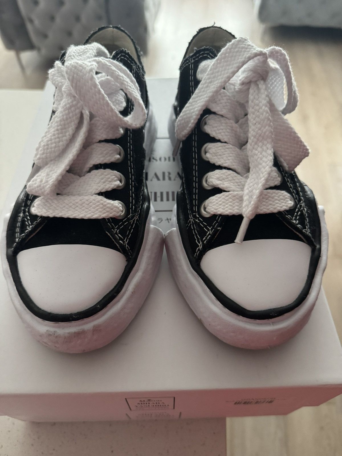 Maison MIHARA YASUHIRO Maison Mihara YASUHIRO Lowtop Peterson Trainers Size US 4 / IT 34 - 2 Thumbnail