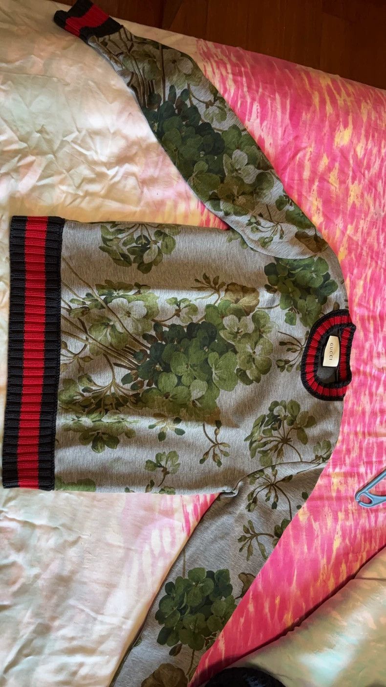 Gucci Gucci Geranium printed sweatshirt 2502-Nextarrow Size US S / EU 44-46 / 1 - 1 Thumbnail