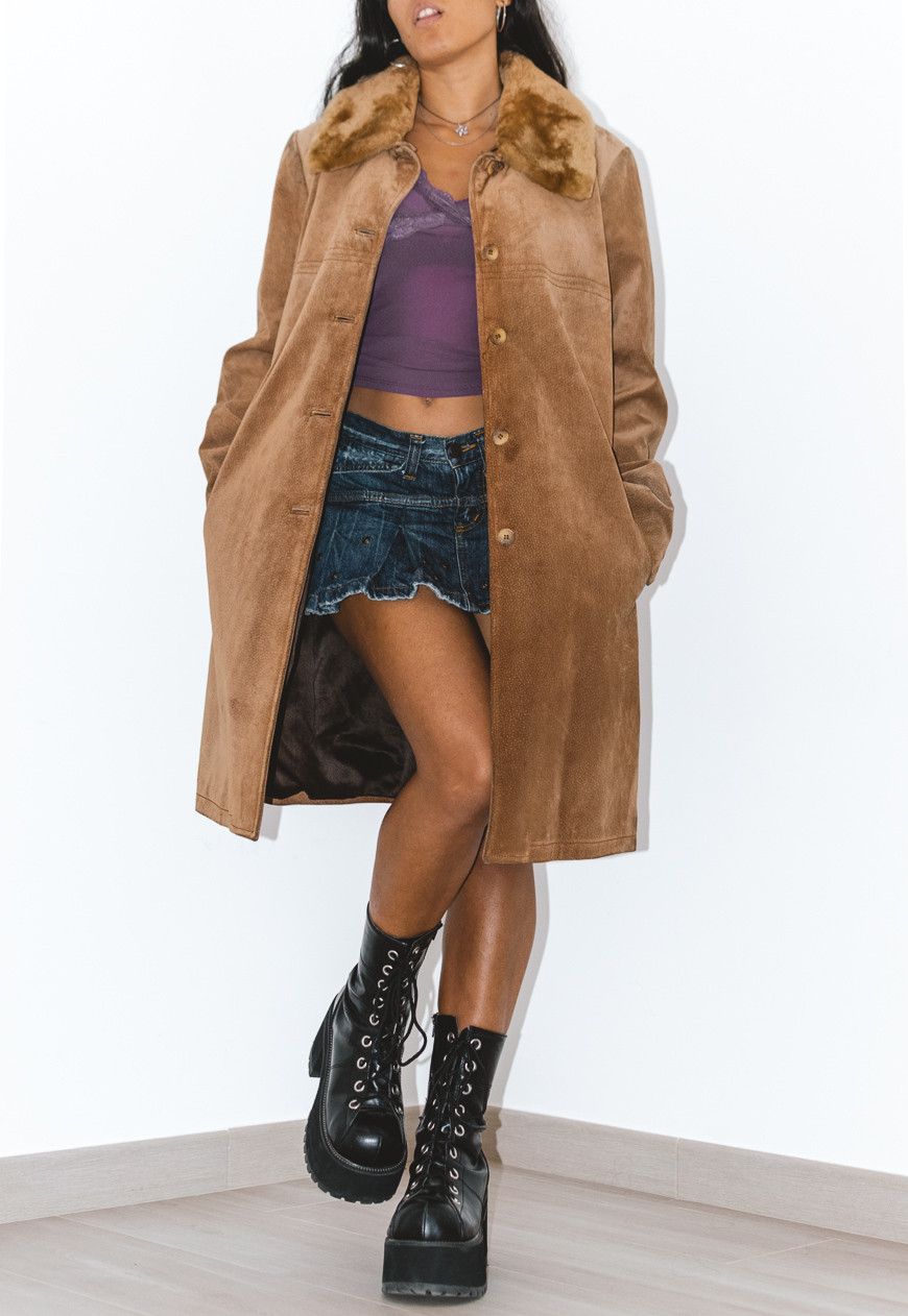 90s Vintage Leather Trench Coat With A Faux Fur Collar