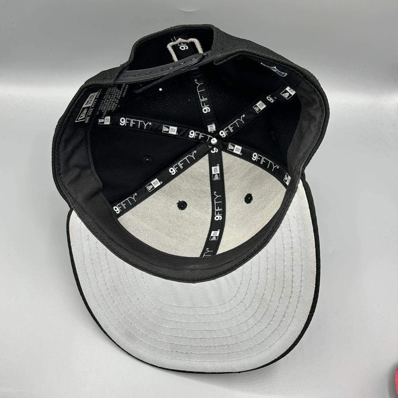 New Era Pittsburgh Steelers Hat Men Black Embroidered Snap Back Cap Size ONE SIZE - 7 Thumbnail