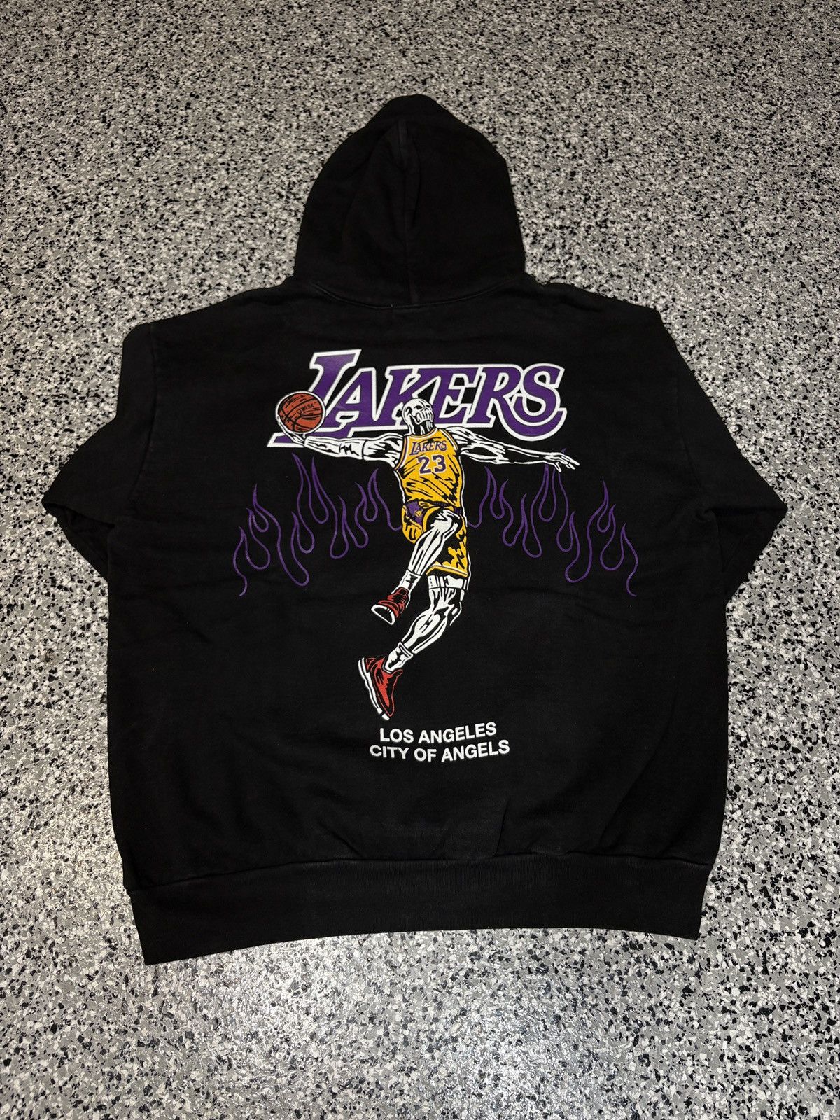 NBA × Warren Lotas 2023 Warren Lotas X LA Lakers “City Of Angels” Hoodie Sz. XL Size US XL / EU 56 / 4 - 1 Thumbnail